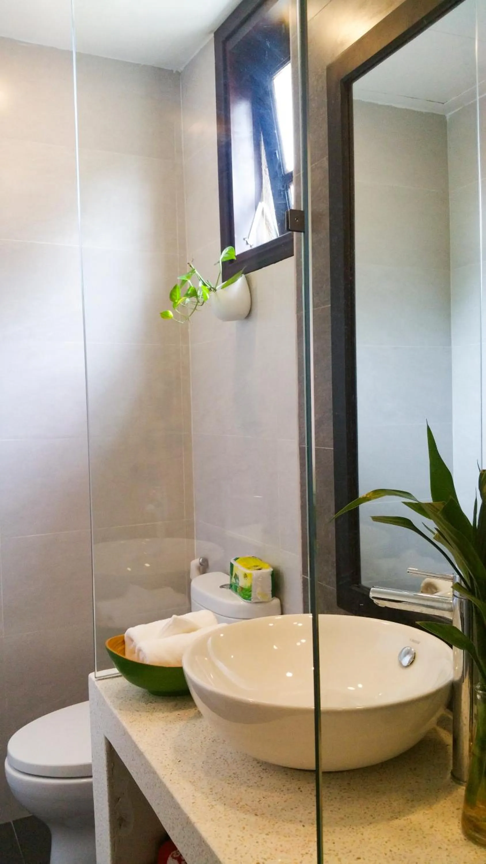 Bathroom in Starfruit villa Hoi An