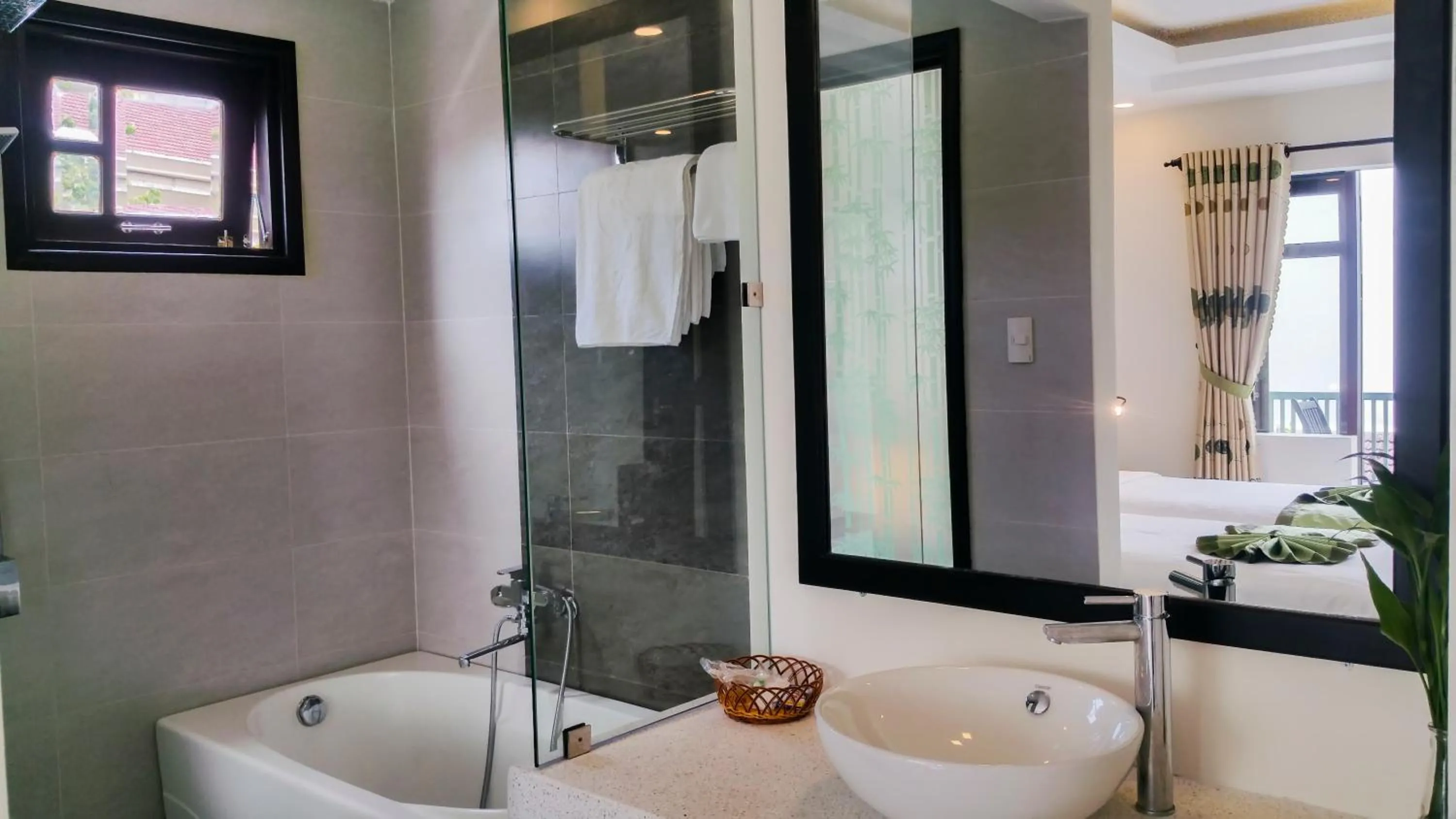 Shower in Starfruit villa Hoi An