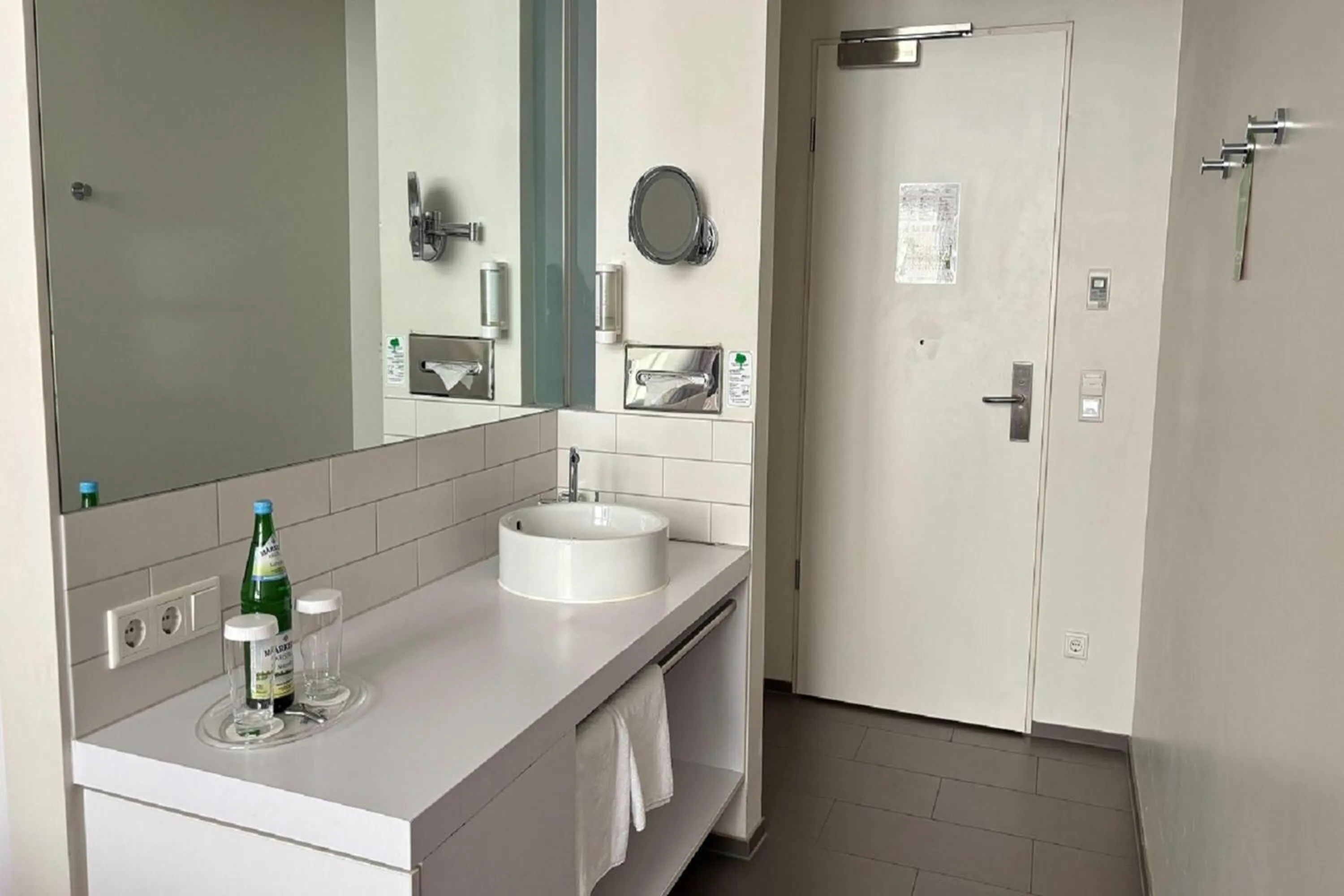 Bathroom in Wyndham Garden Berlin Mitte