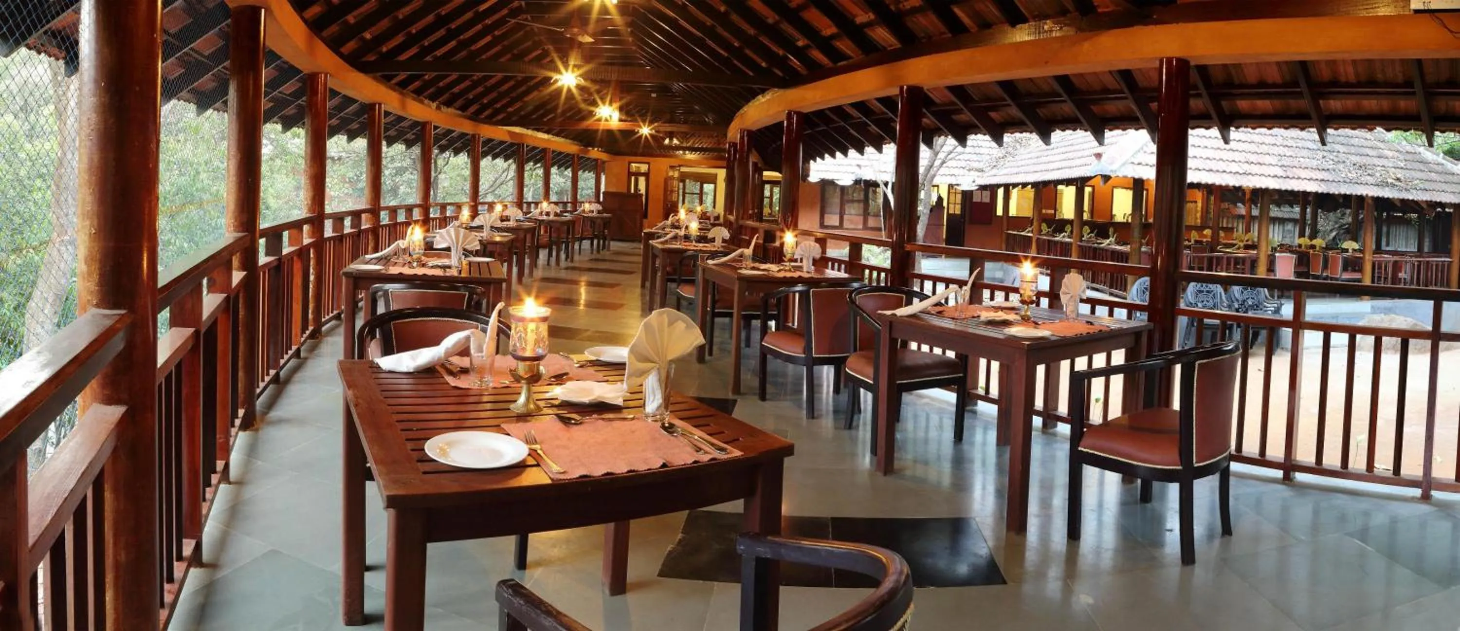 Restaurant/places to eat in Vythiri Resort