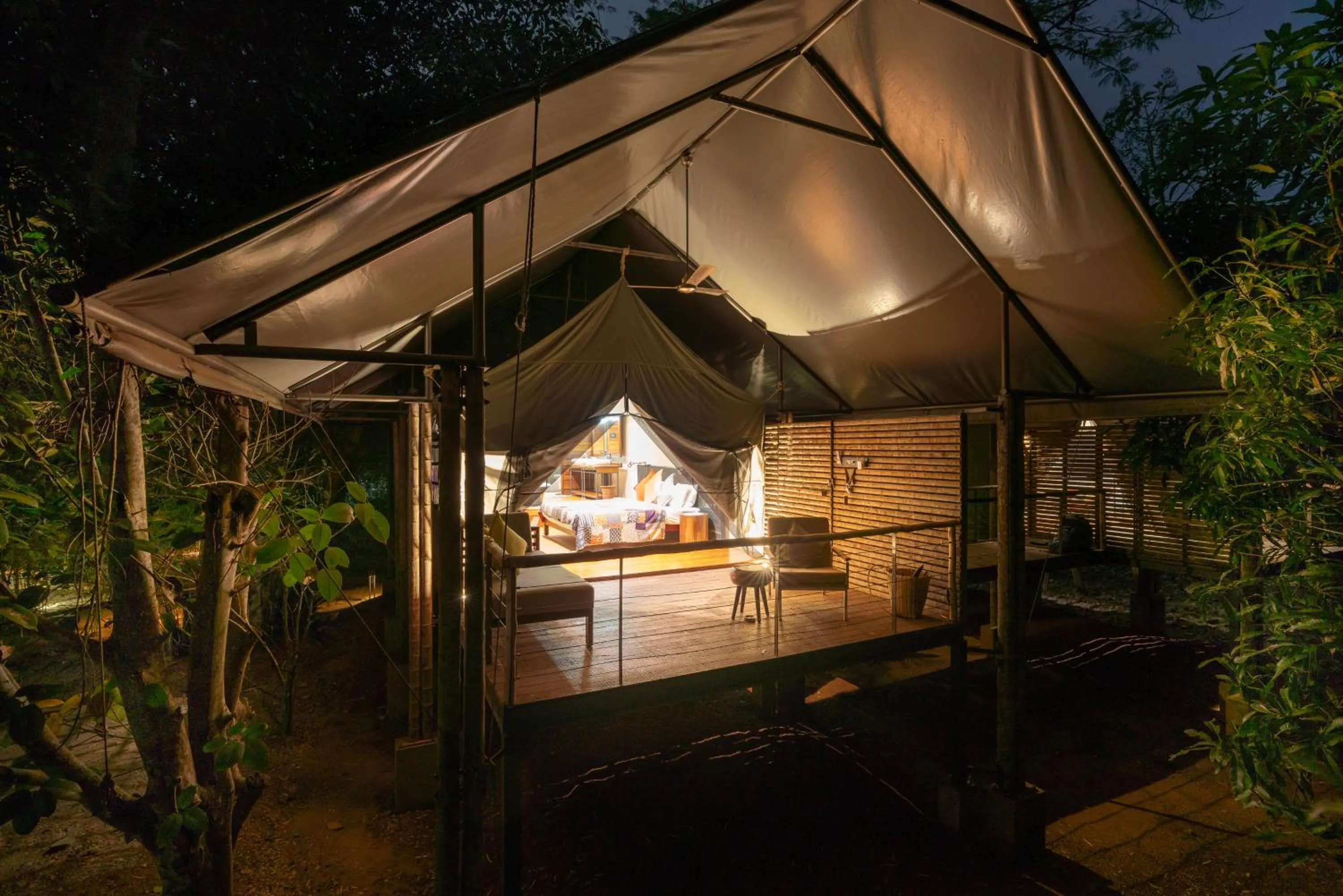 Night in Kaav Safari Lodge, Kabini