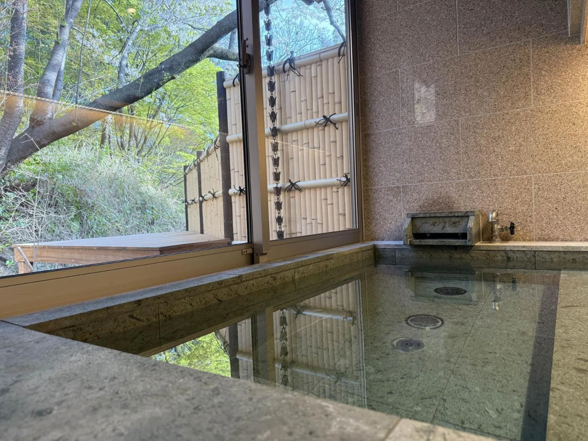 Gamagori Classic Hotel