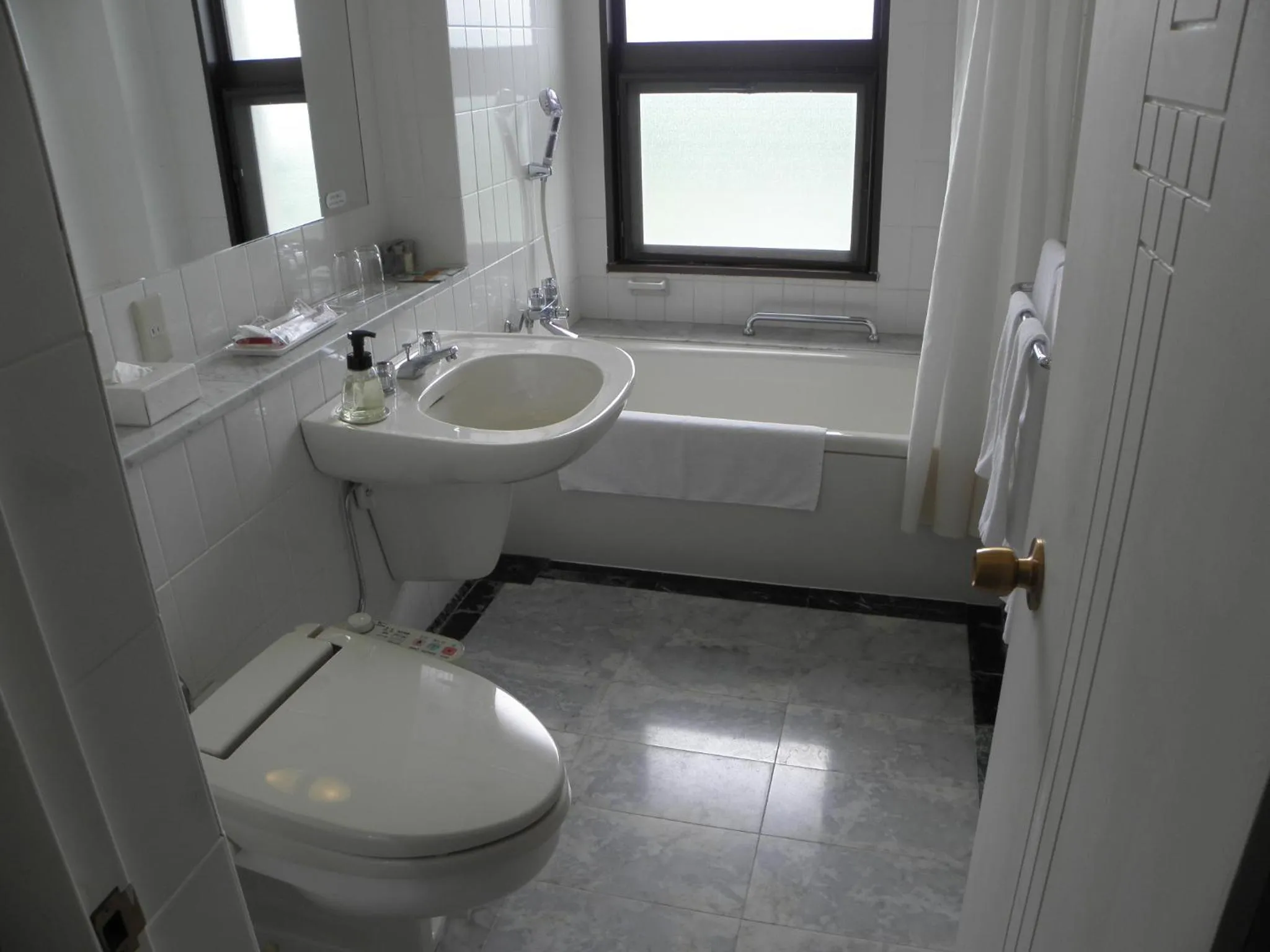 Bathroom in Gamagori Classic Hotel