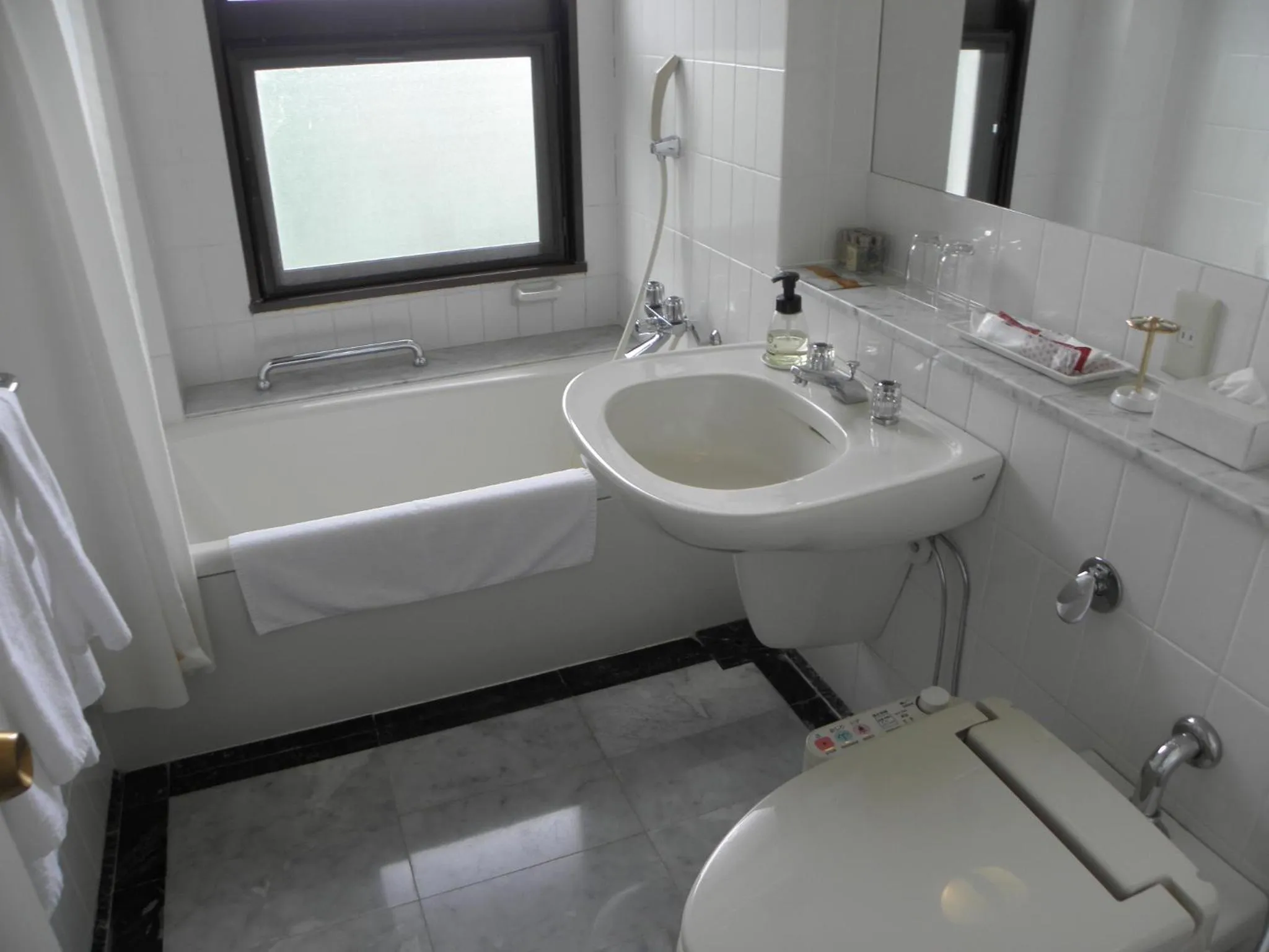 Bathroom in Gamagori Classic Hotel