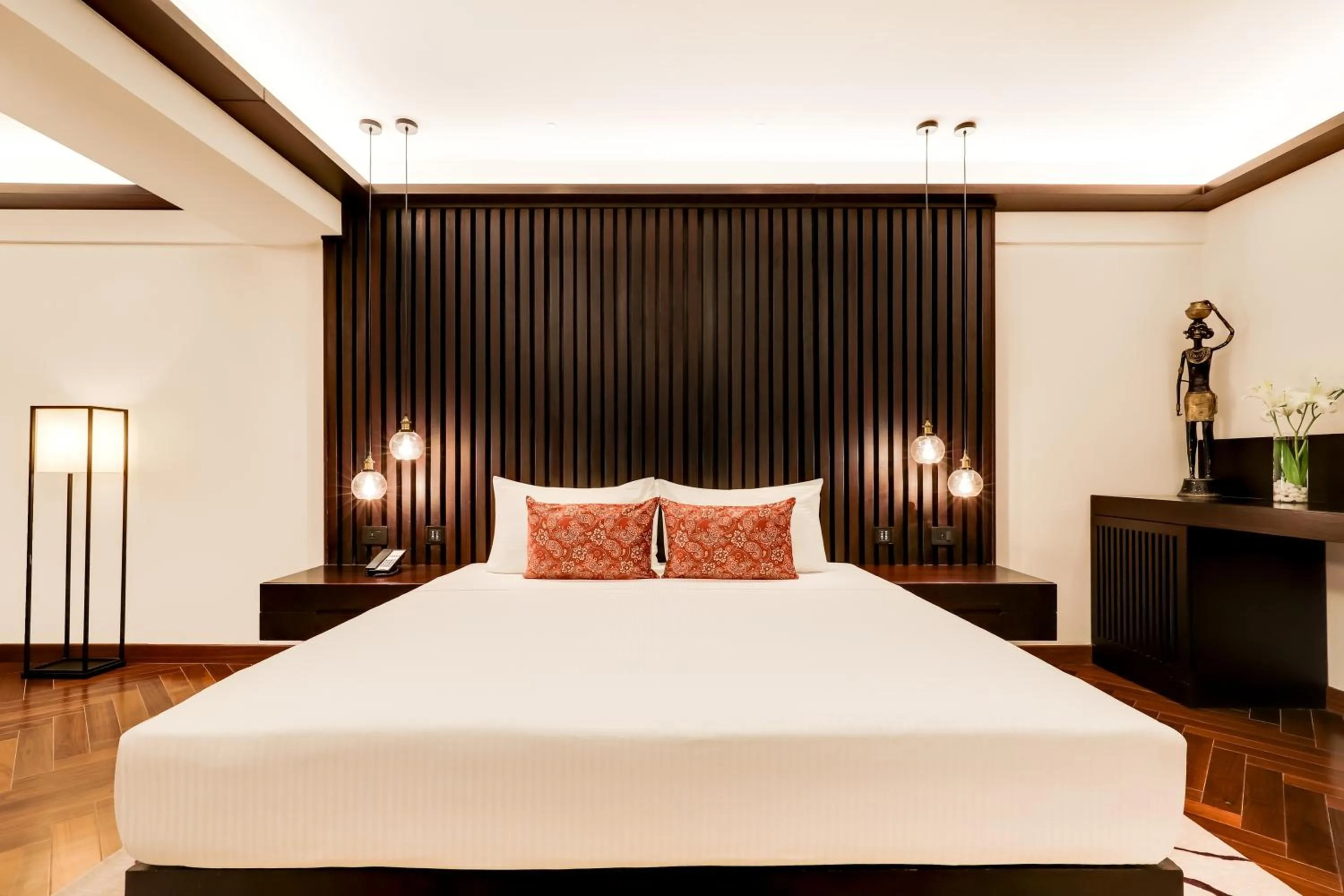 Bedroom, Bed in Lemon Tree Premier, Vijayawada