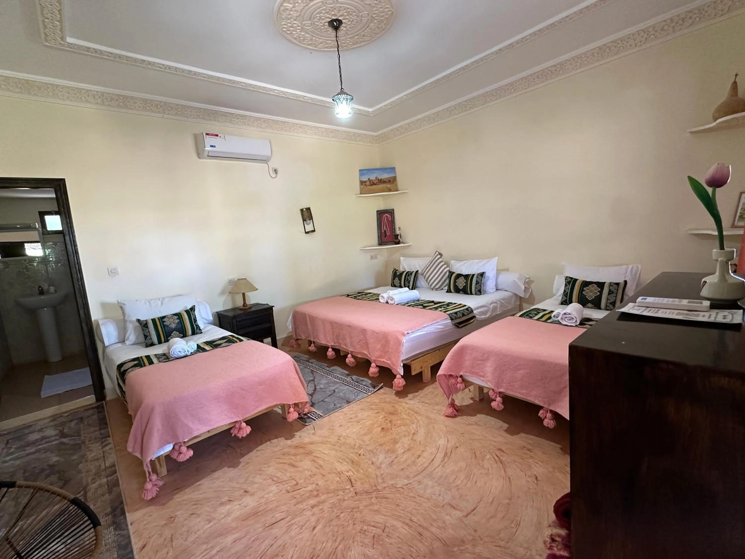 Bed in La Kasbah du Jardin