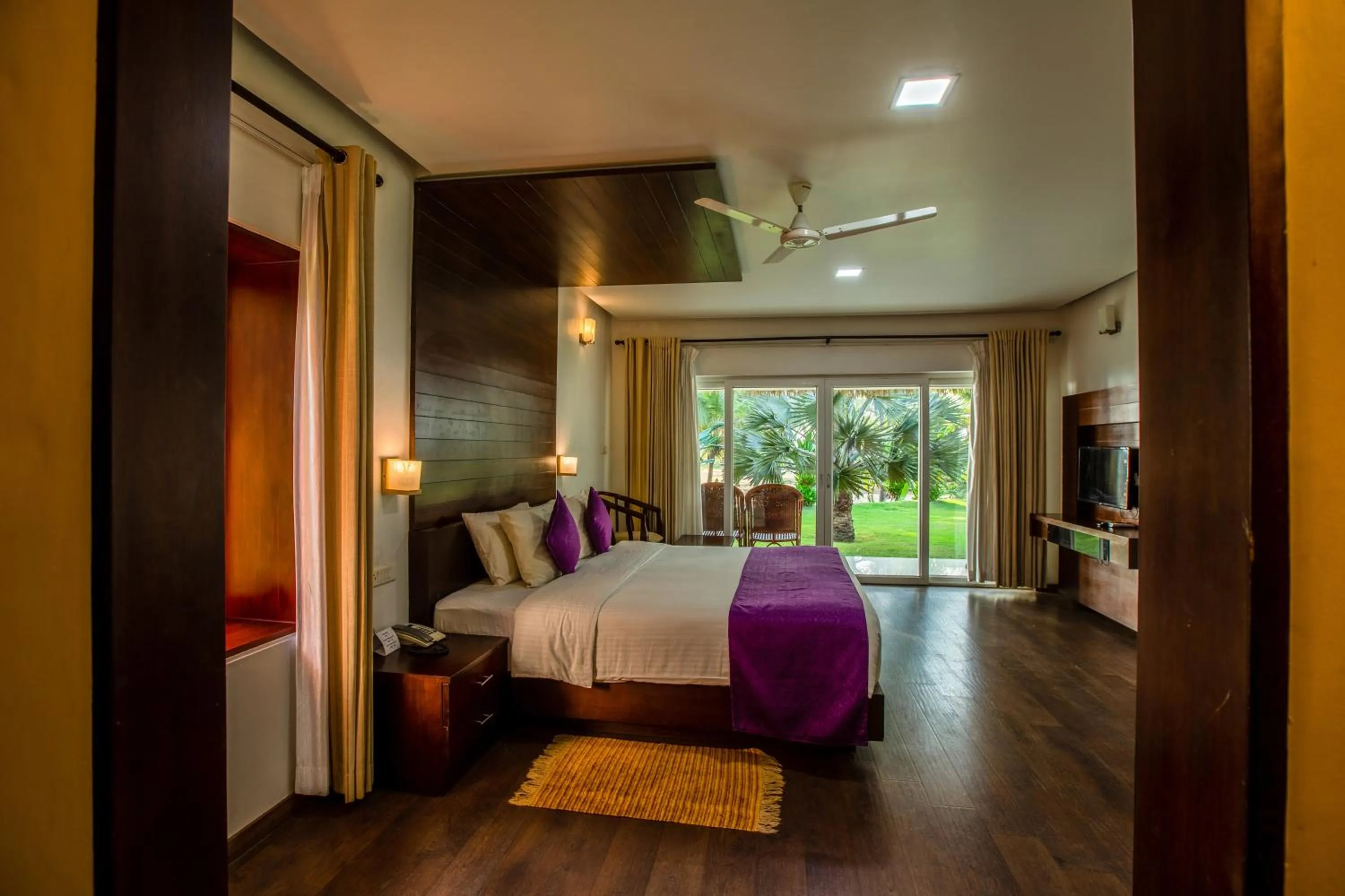 Photo of the whole room, Bed in Malabar Ocean Front Resort And Spa, Bekal