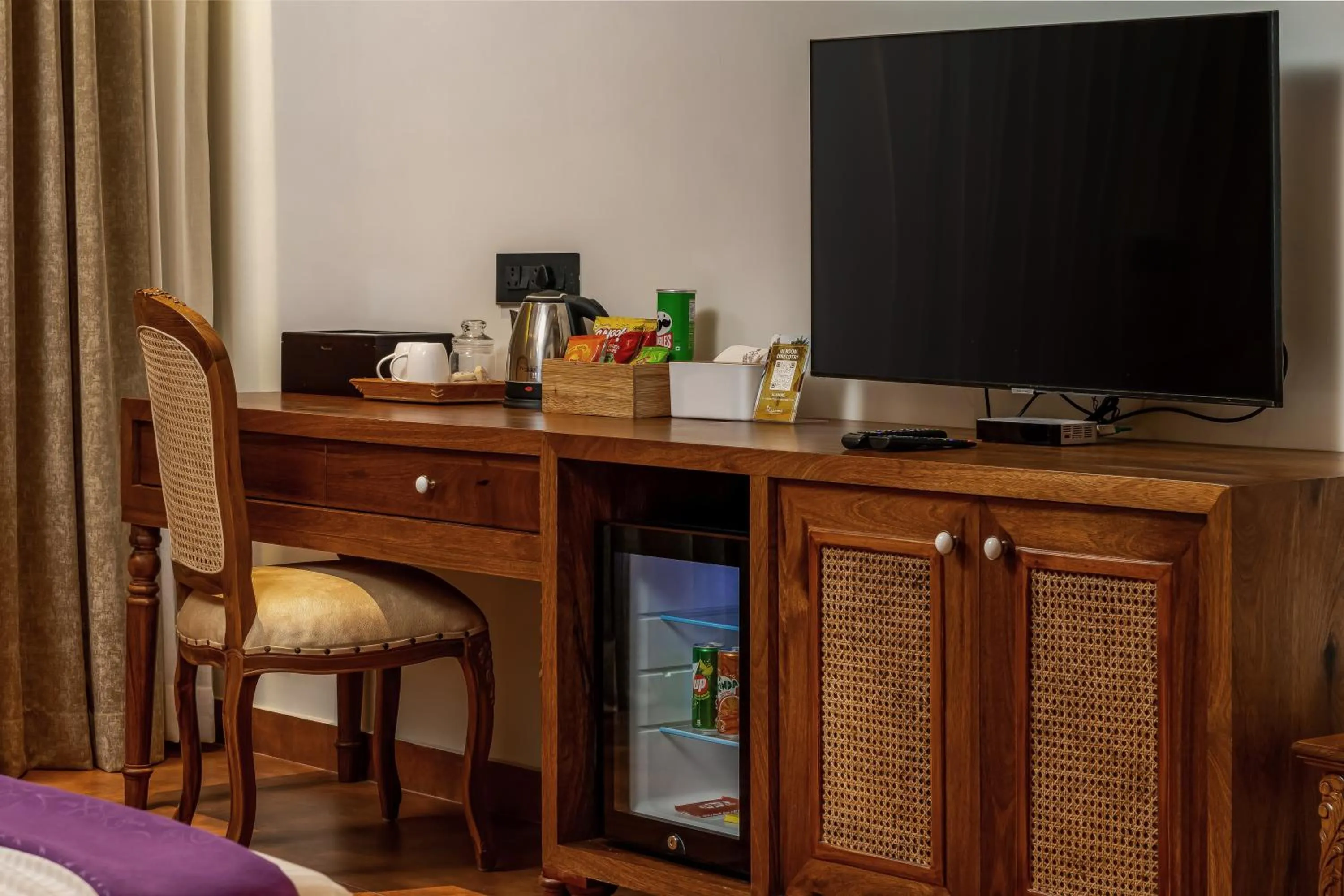 Communal lounge/ TV room in Malabar Ocean Front Resort And Spa, Bekal