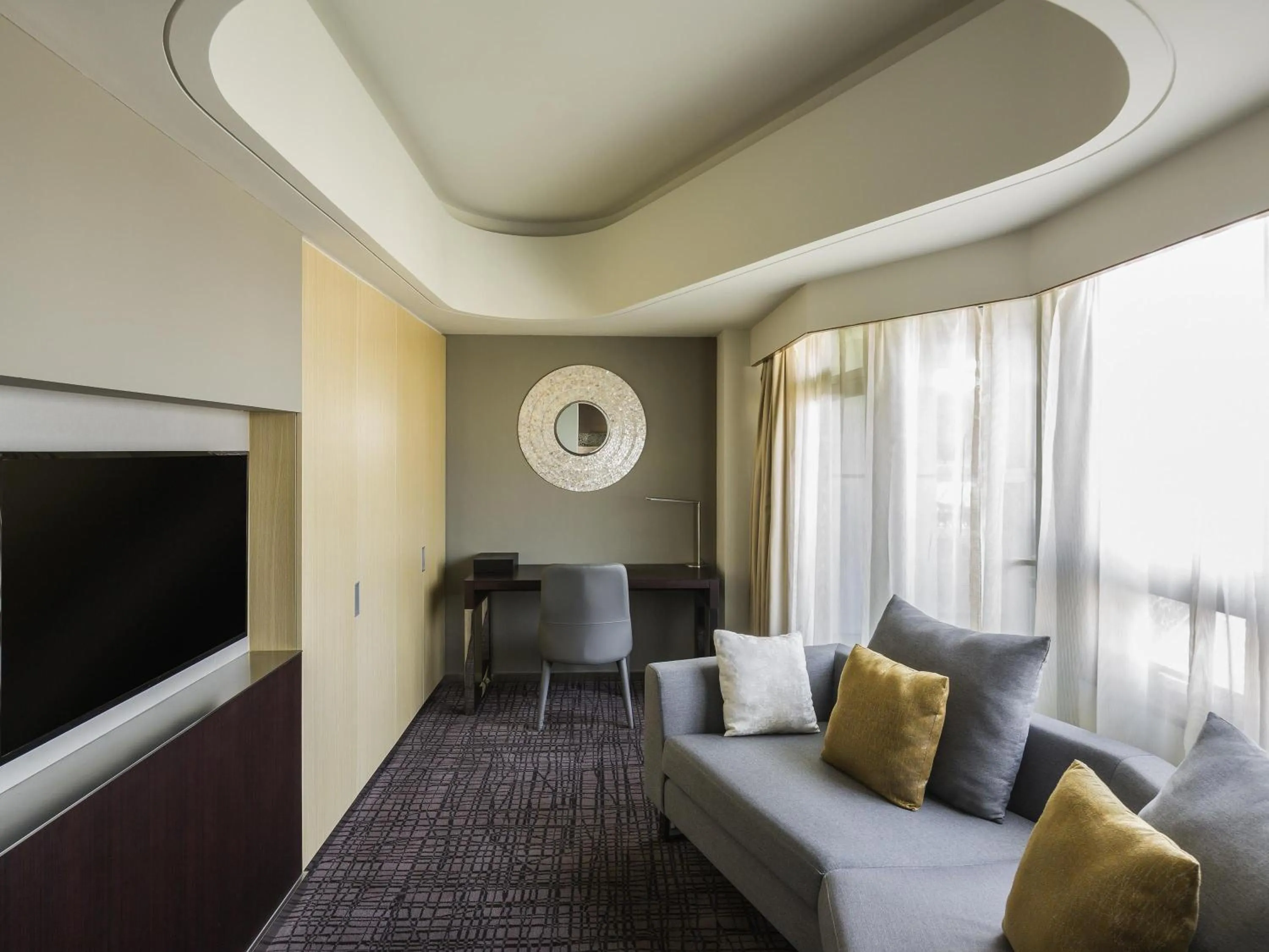 Bedroom in Grand Mercure Shanghai Hongqiao