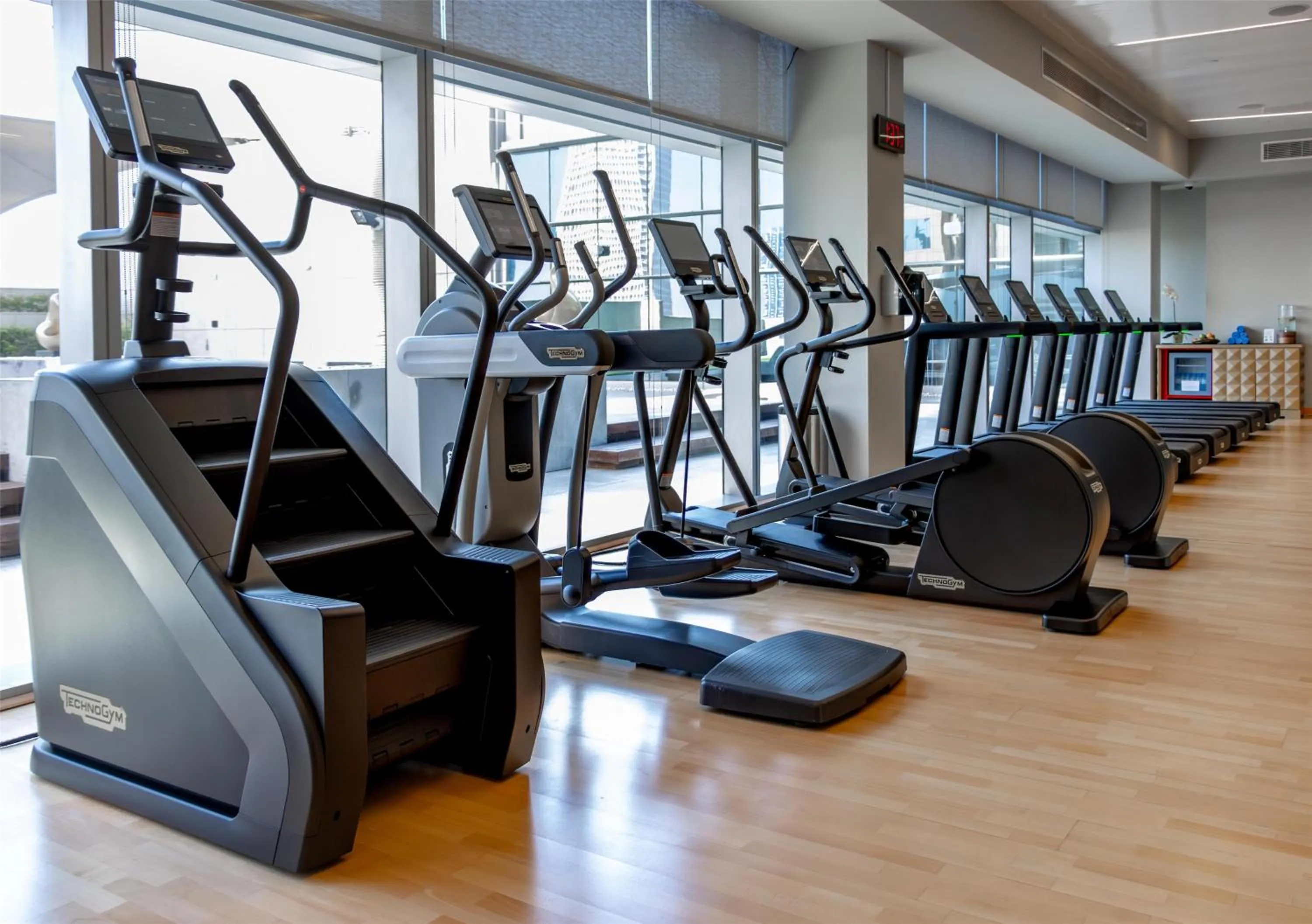 Fitness centre/facilities in Conrad Dubai