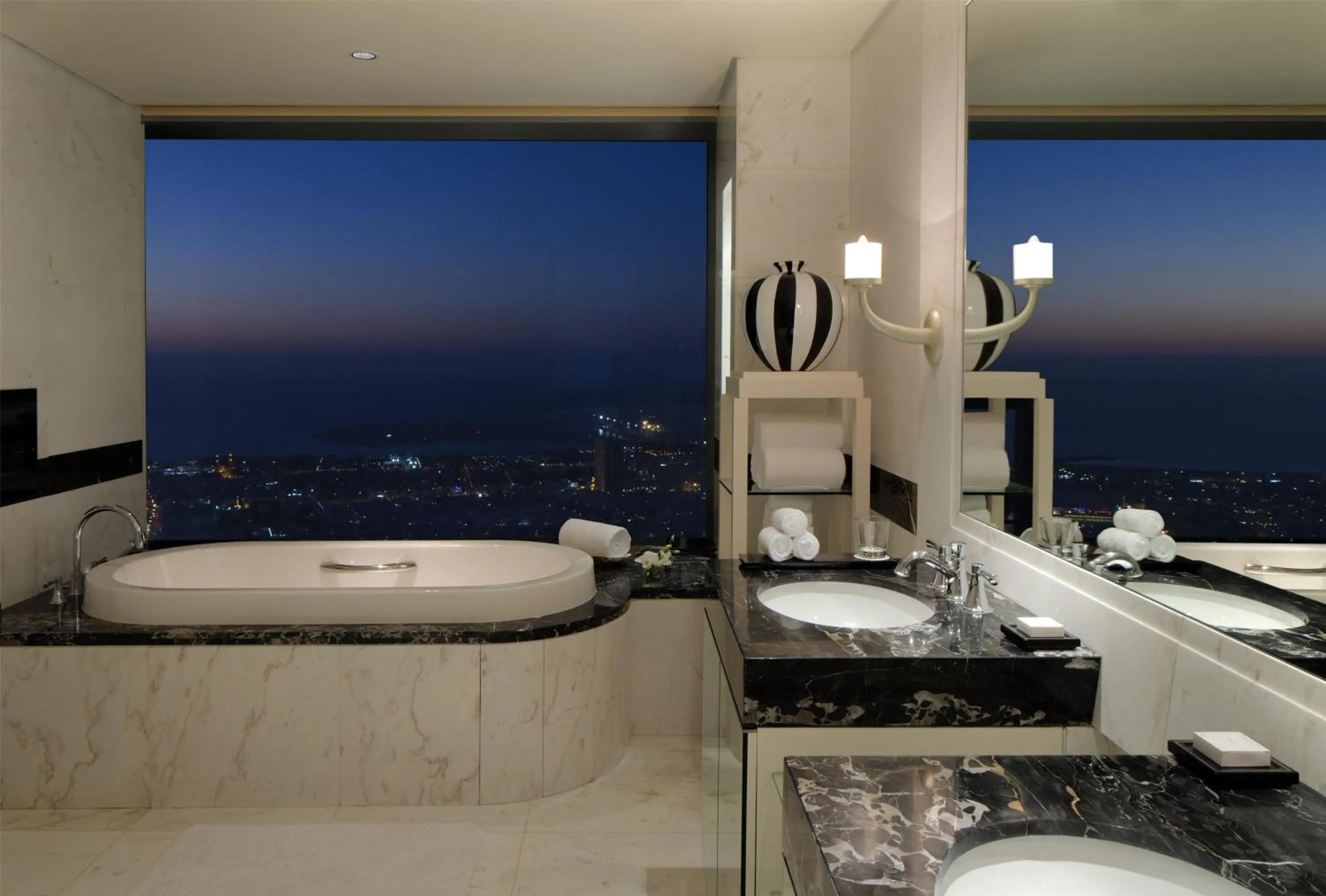 Bathroom in Conrad Dubai