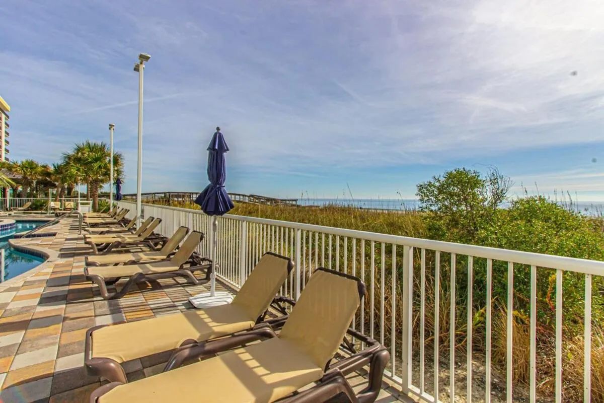 Towers On The Grove 724 Direct Oceanfront Suite Sleeps 6 guests