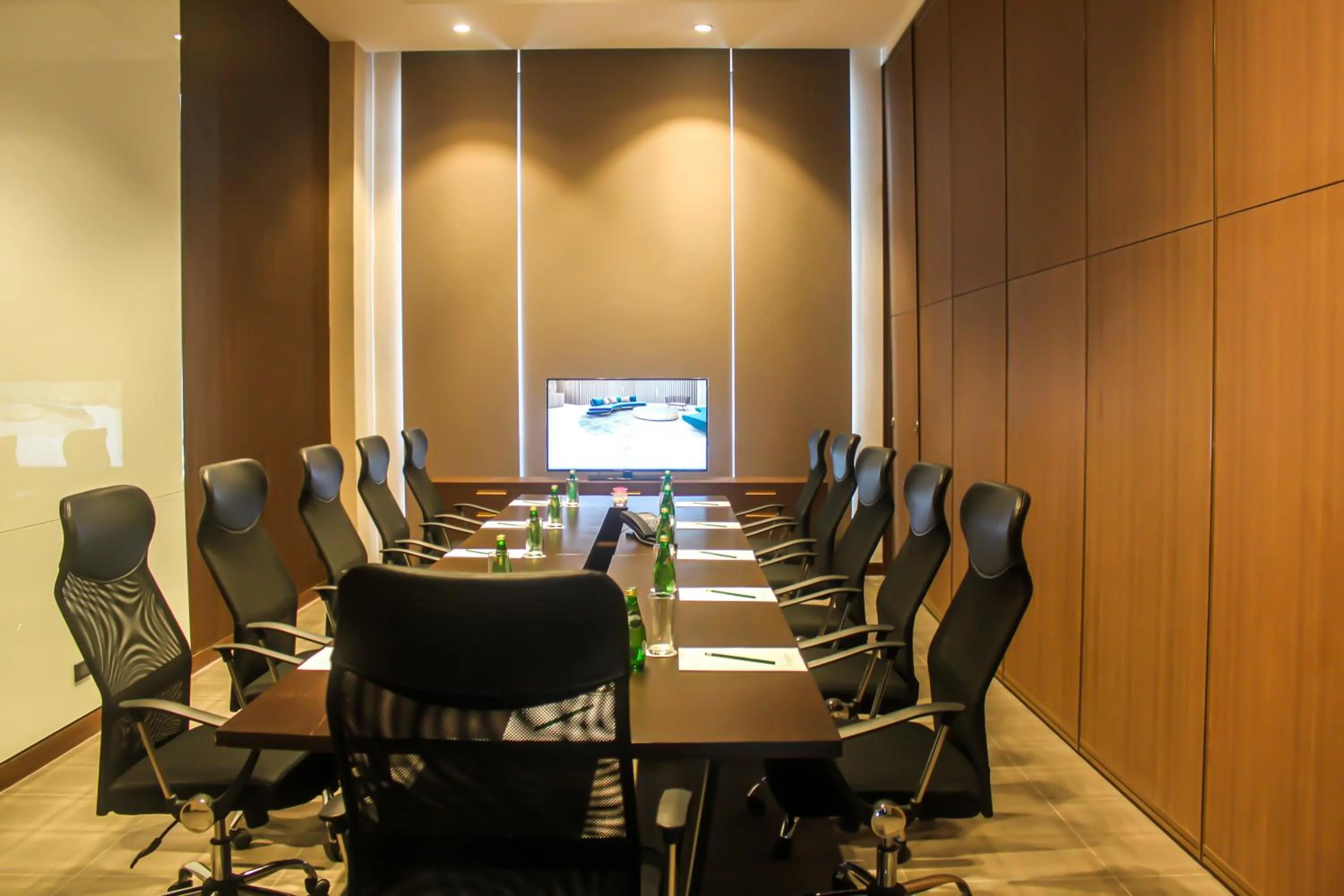 Meeting/conference room in The Excelsior Hotel Las Piñas