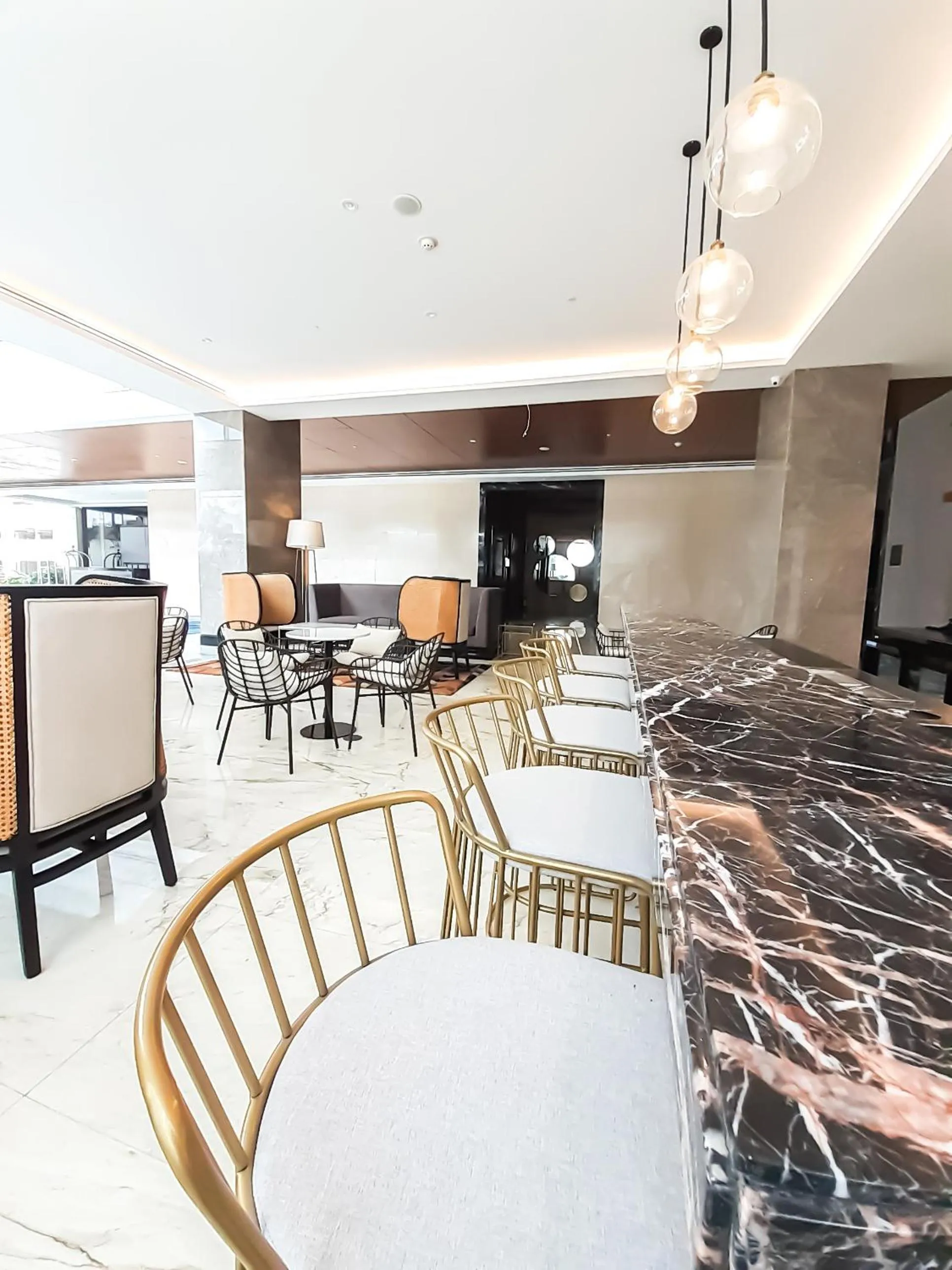 Coffee/tea facilities in The Excelsior Hotel Las Piñas