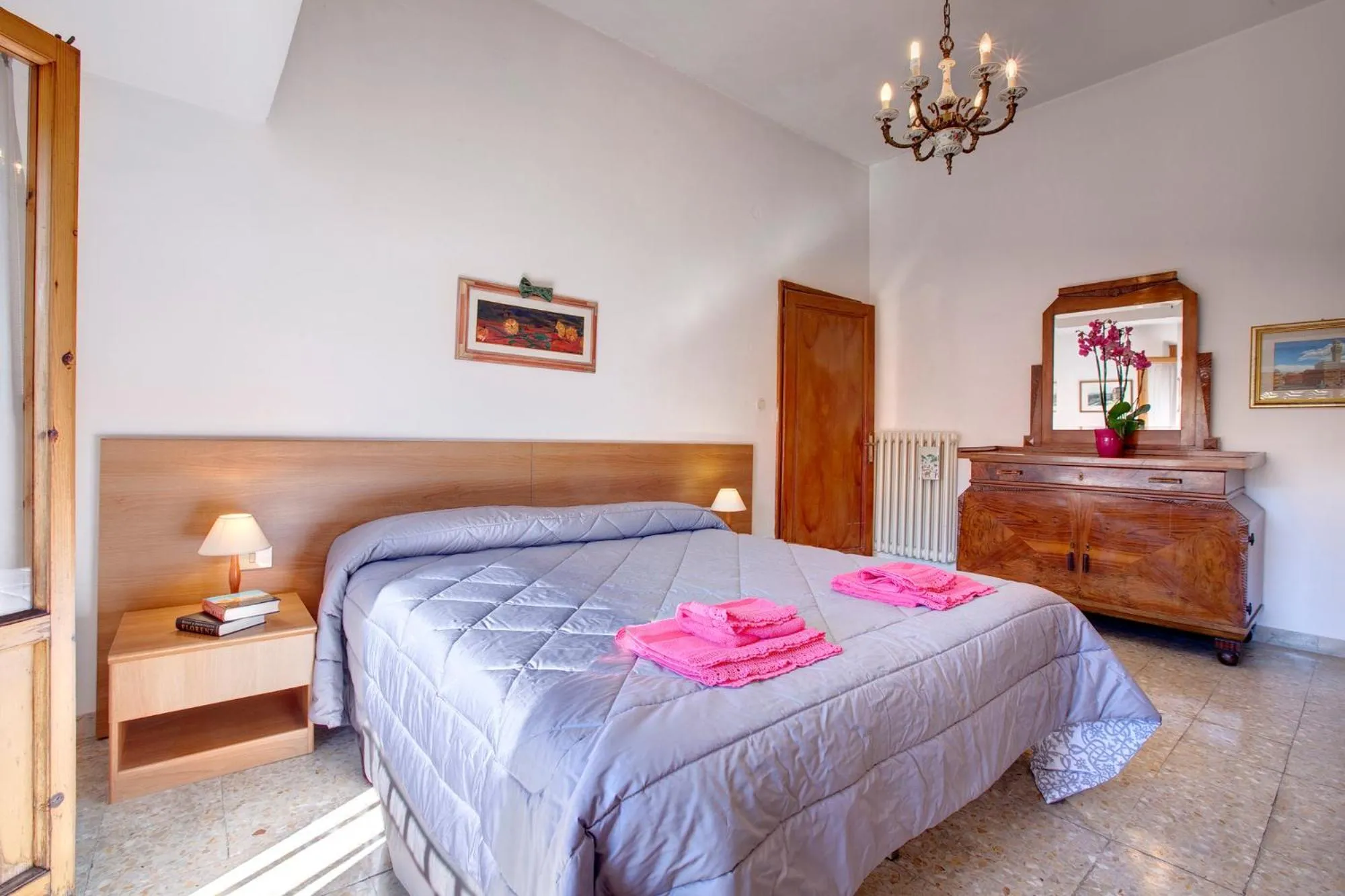 Bed in Appartamento Alfanihouse