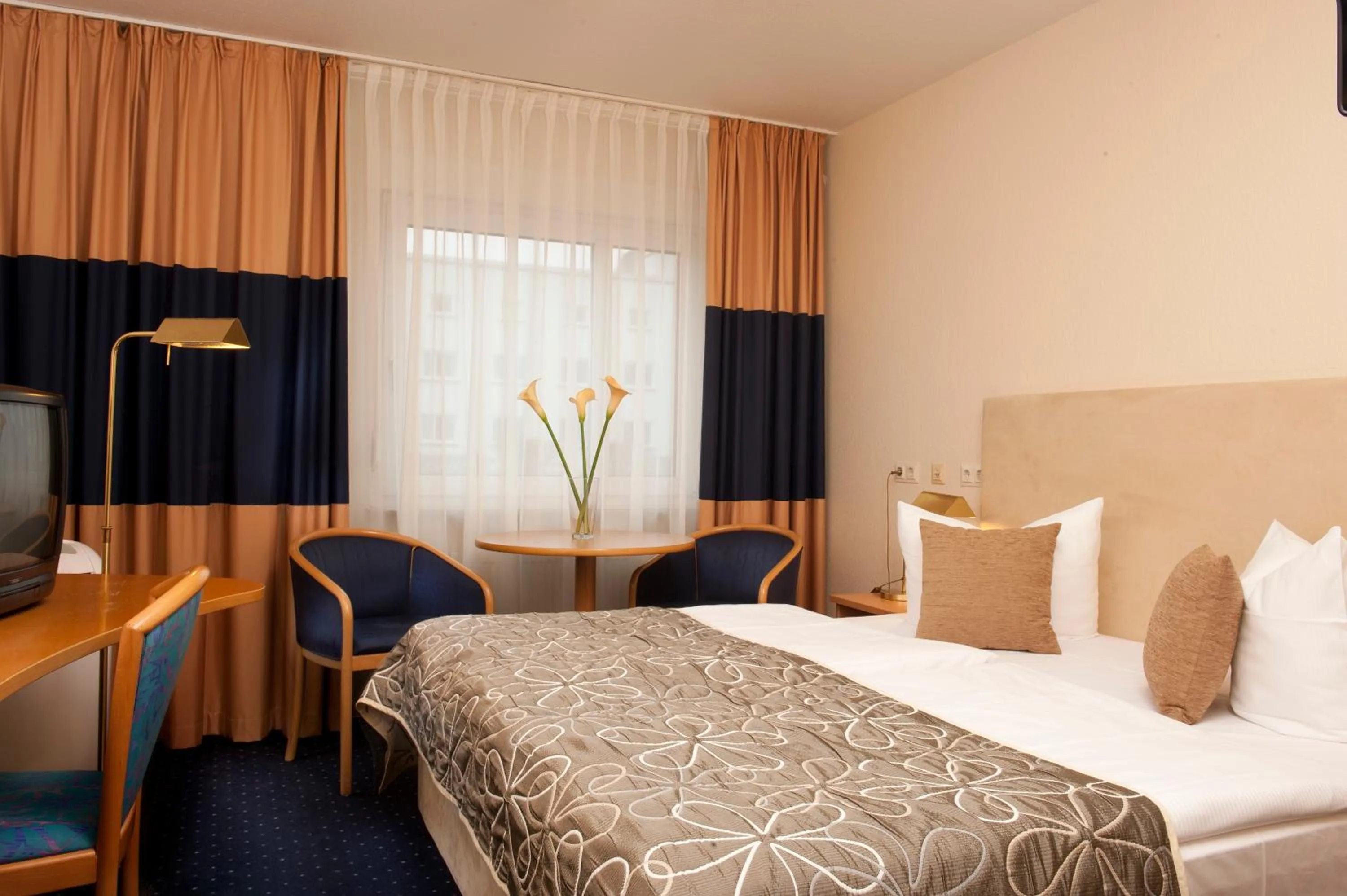 Photo of the whole room in Tryp by Wyndham Bremen Airport
