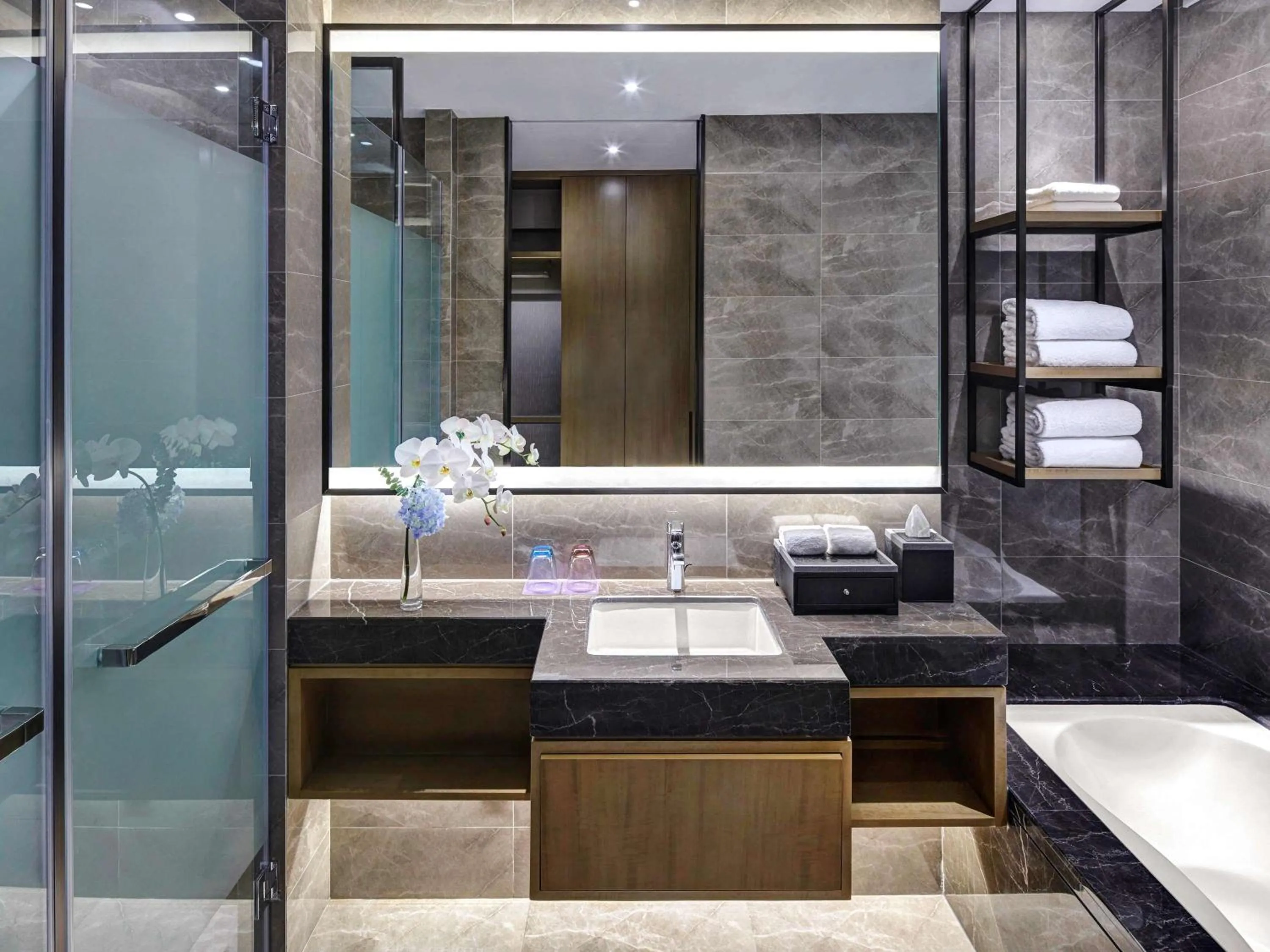 Photo of the whole room in Oriental Ginza Hotel Shenzhen