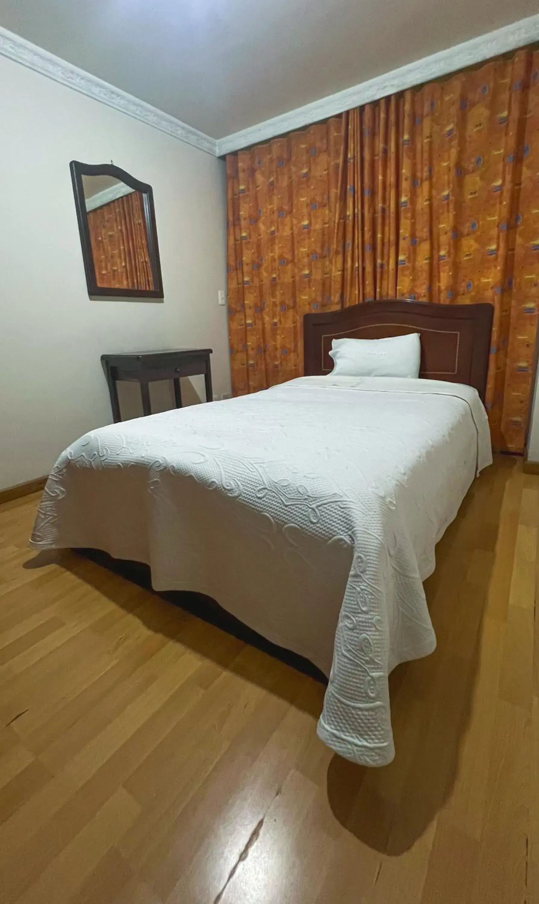Single Room - single occupancy in Internacional El Nogal Ipiales Single Room - single occupancy in Internacional El Nogal Ipiales