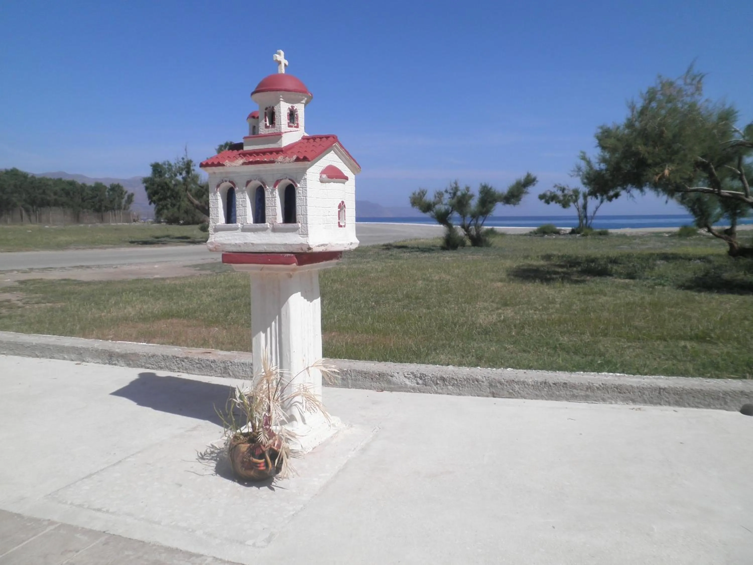 Garden in Haridimos Apartments