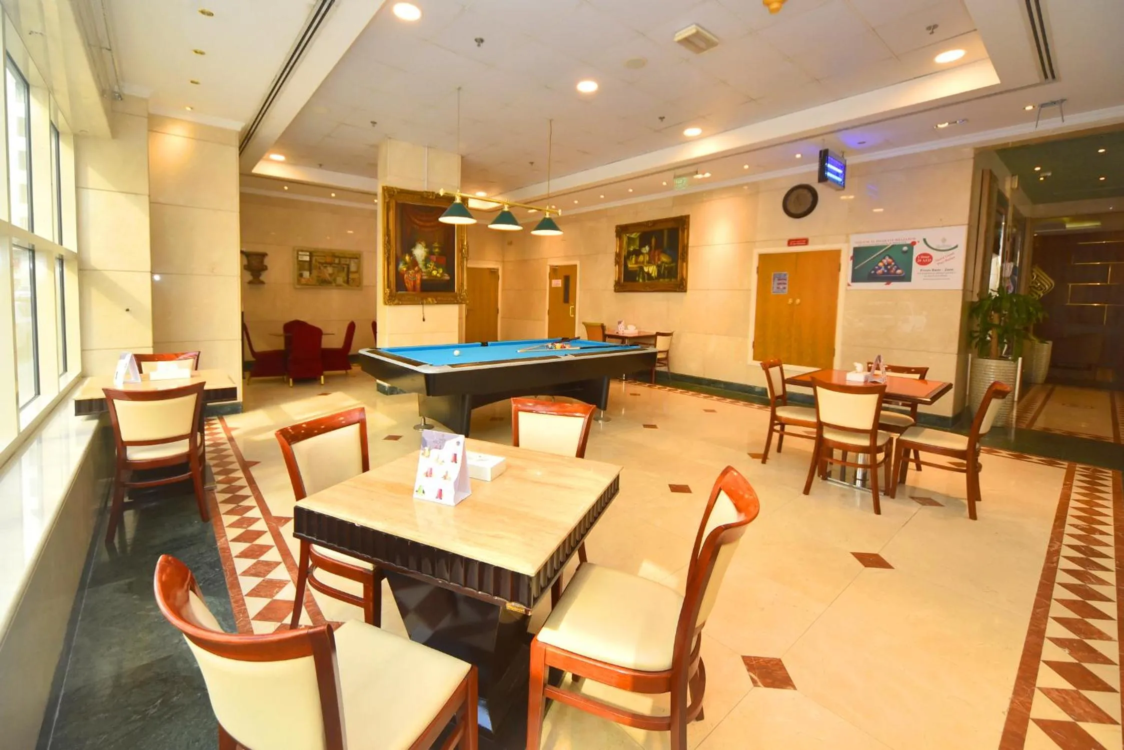 Billiard in Nejoum Al Emarat