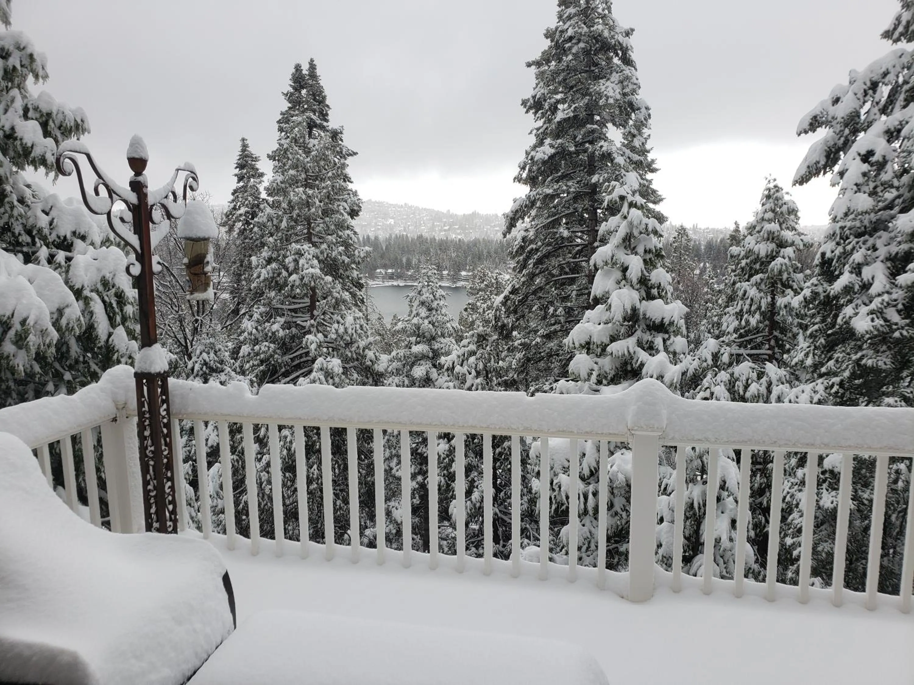 Property building in Kid's Paradise! Ball Pit 2 Lofts Lakeview 5 bd, 3ba