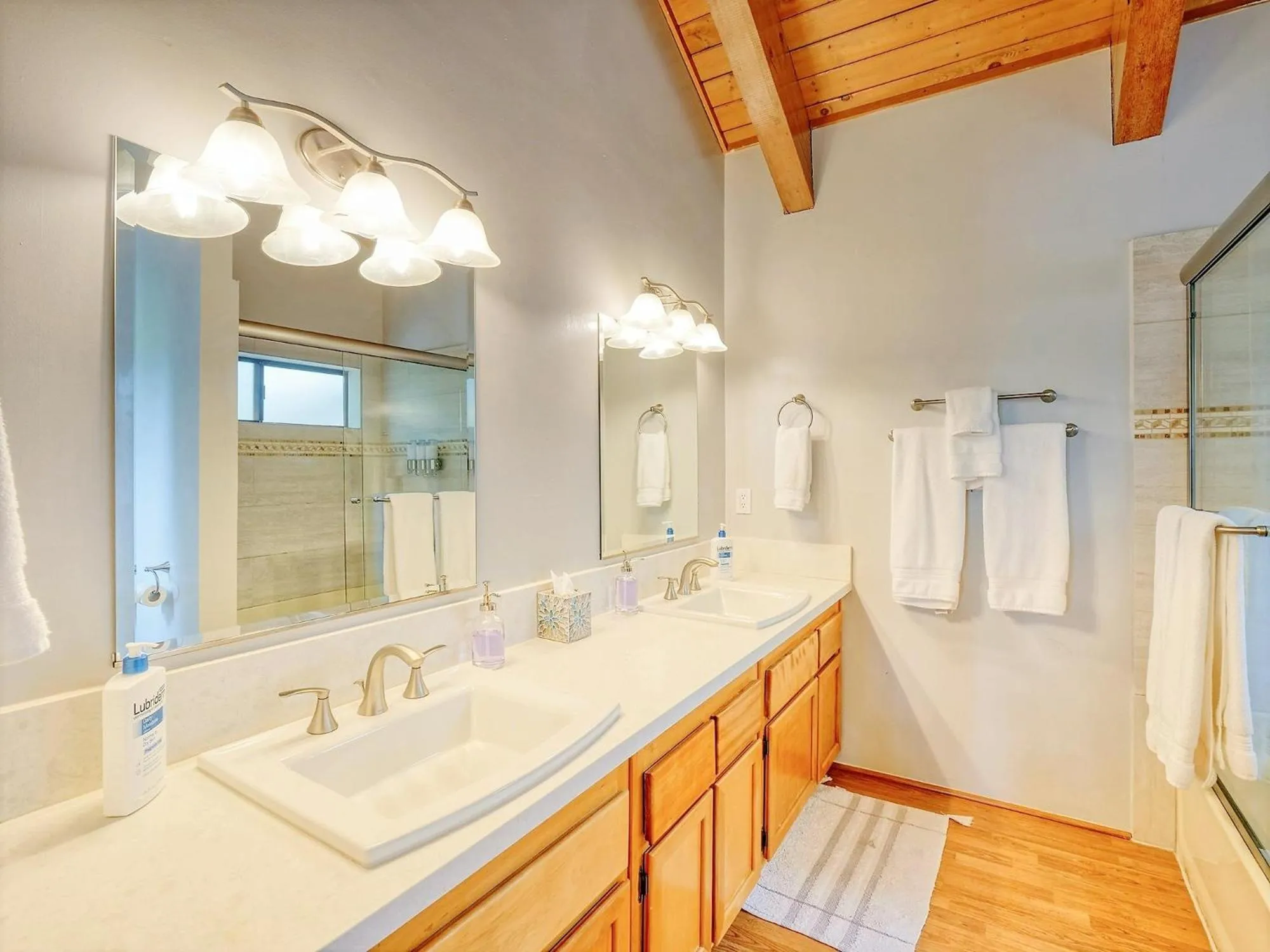 Bathroom in Kid's Paradise! Ball Pit 2 Lofts Lakeview 5 bd, 3ba