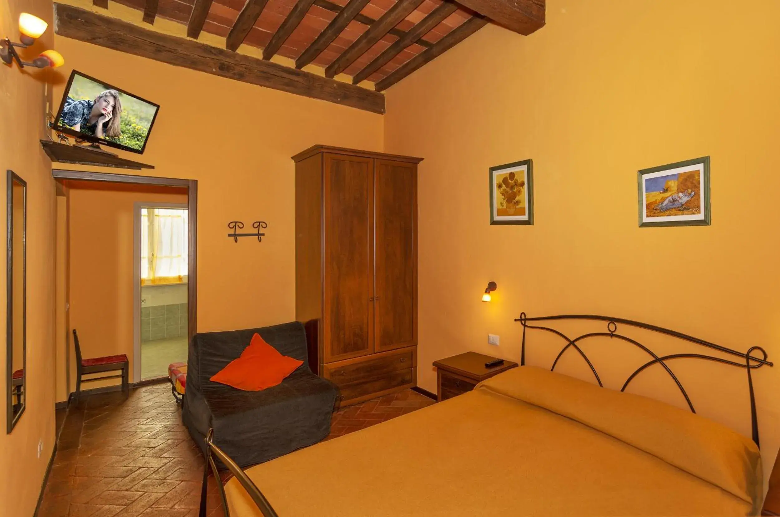 Bed & Breakfast Lucca Fora Bed & Breakfast Lucca Fora