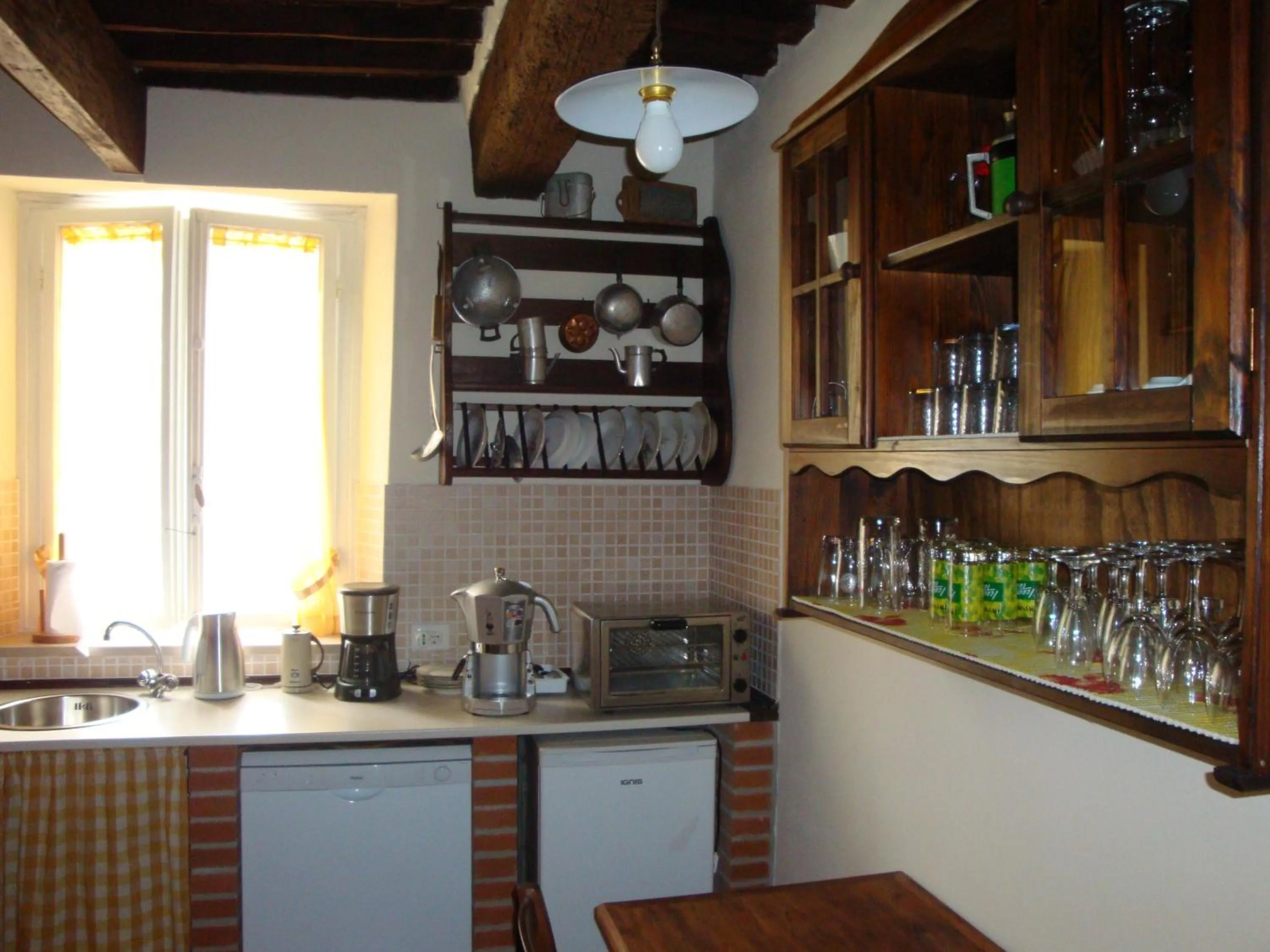 Kitchen or kitchenette in Bed & Breakfast Lucca Fora