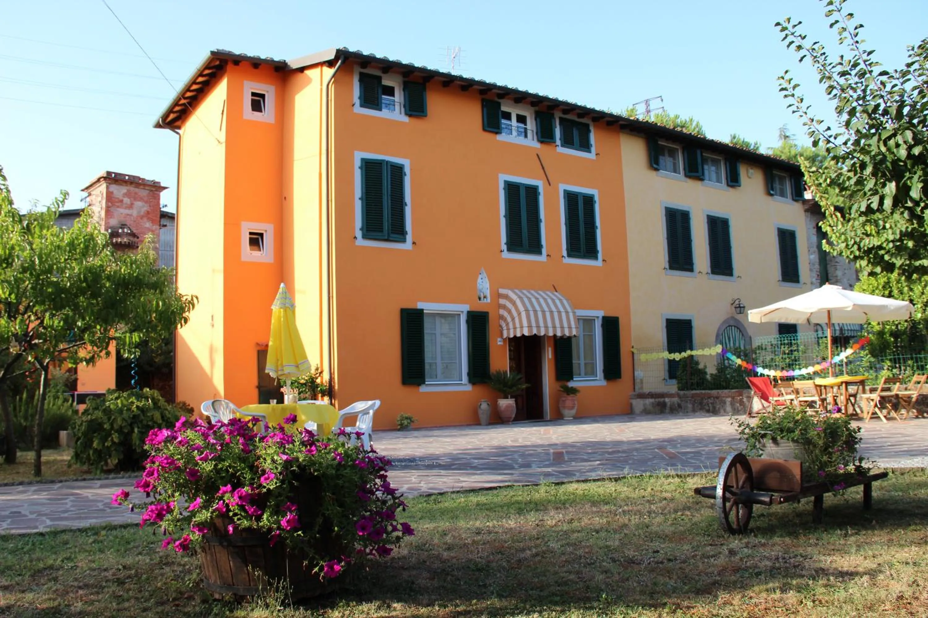Garden in Bed & Breakfast Lucca Fora