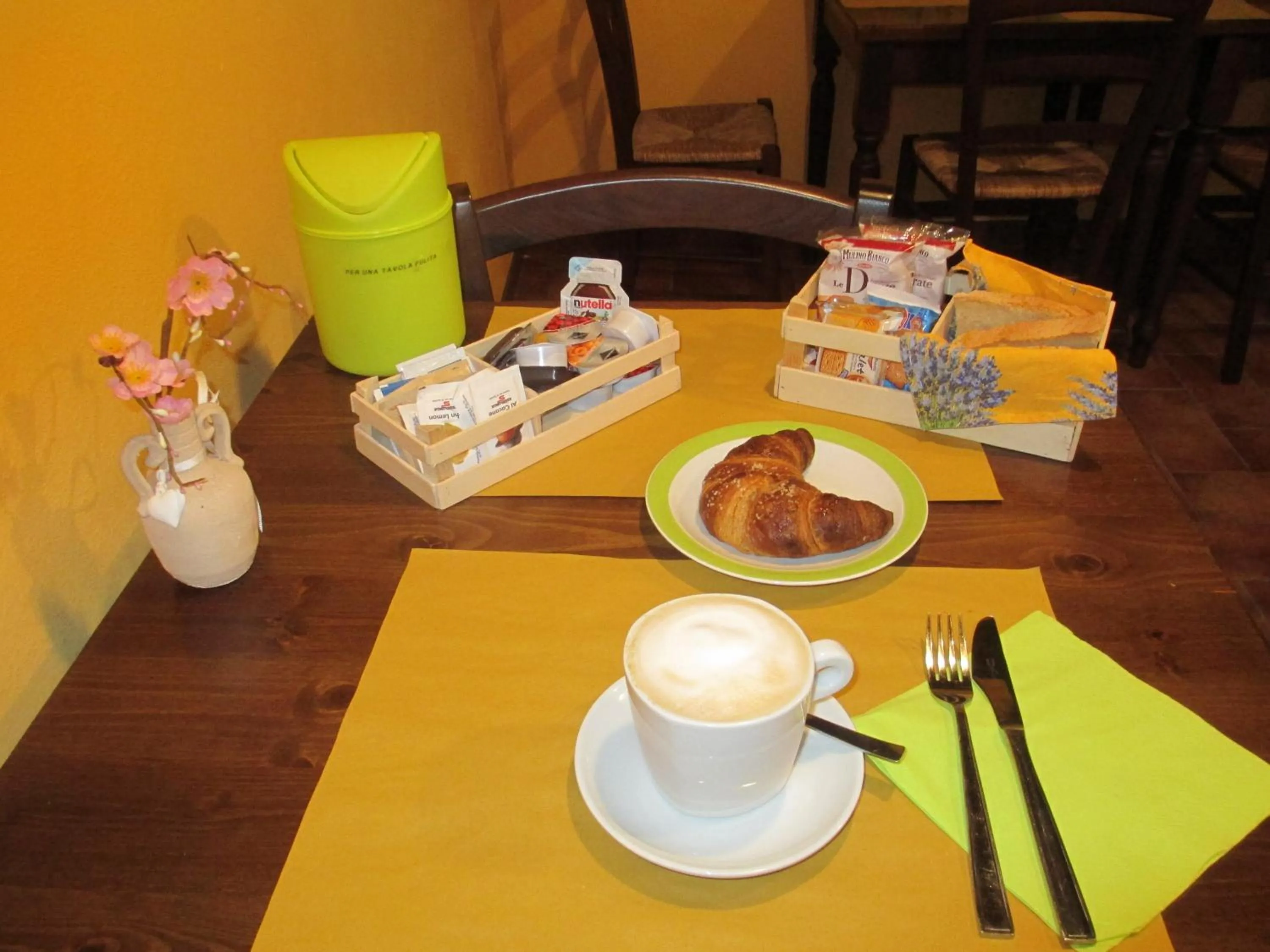 Breakfast in Bed & Breakfast Lucca Fora