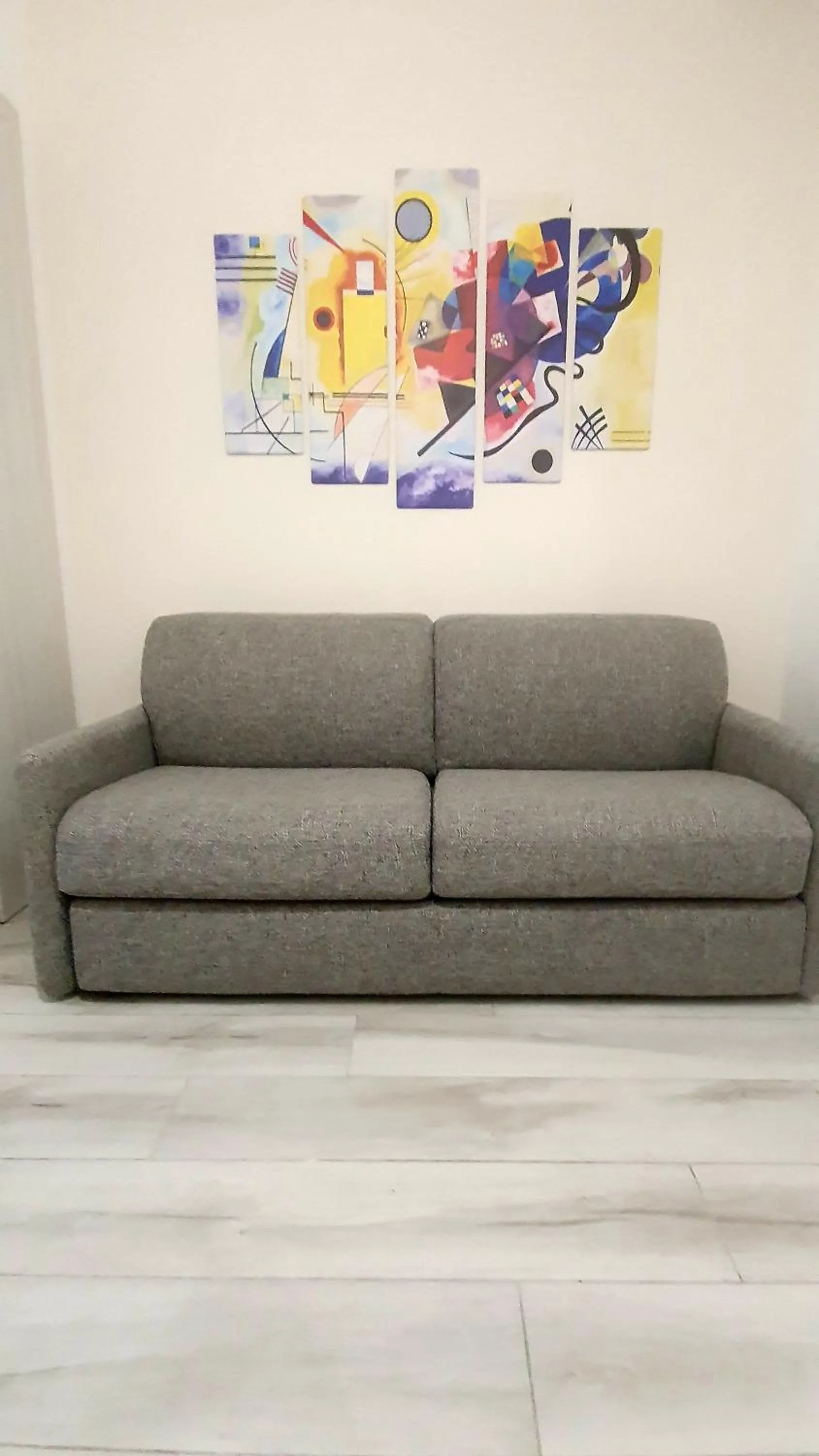 Living room in b&b 1930