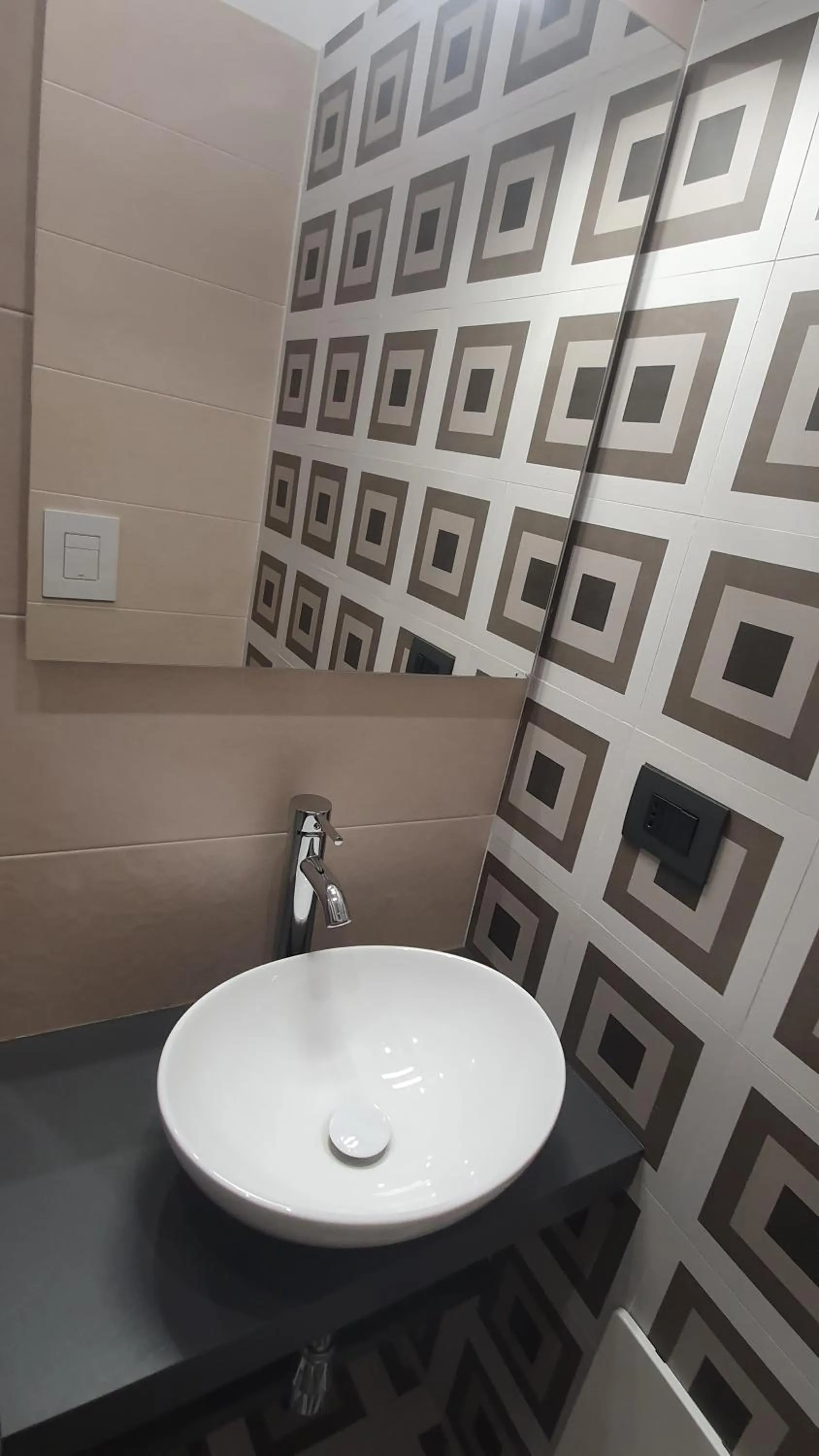 Bathroom in b&b 1930