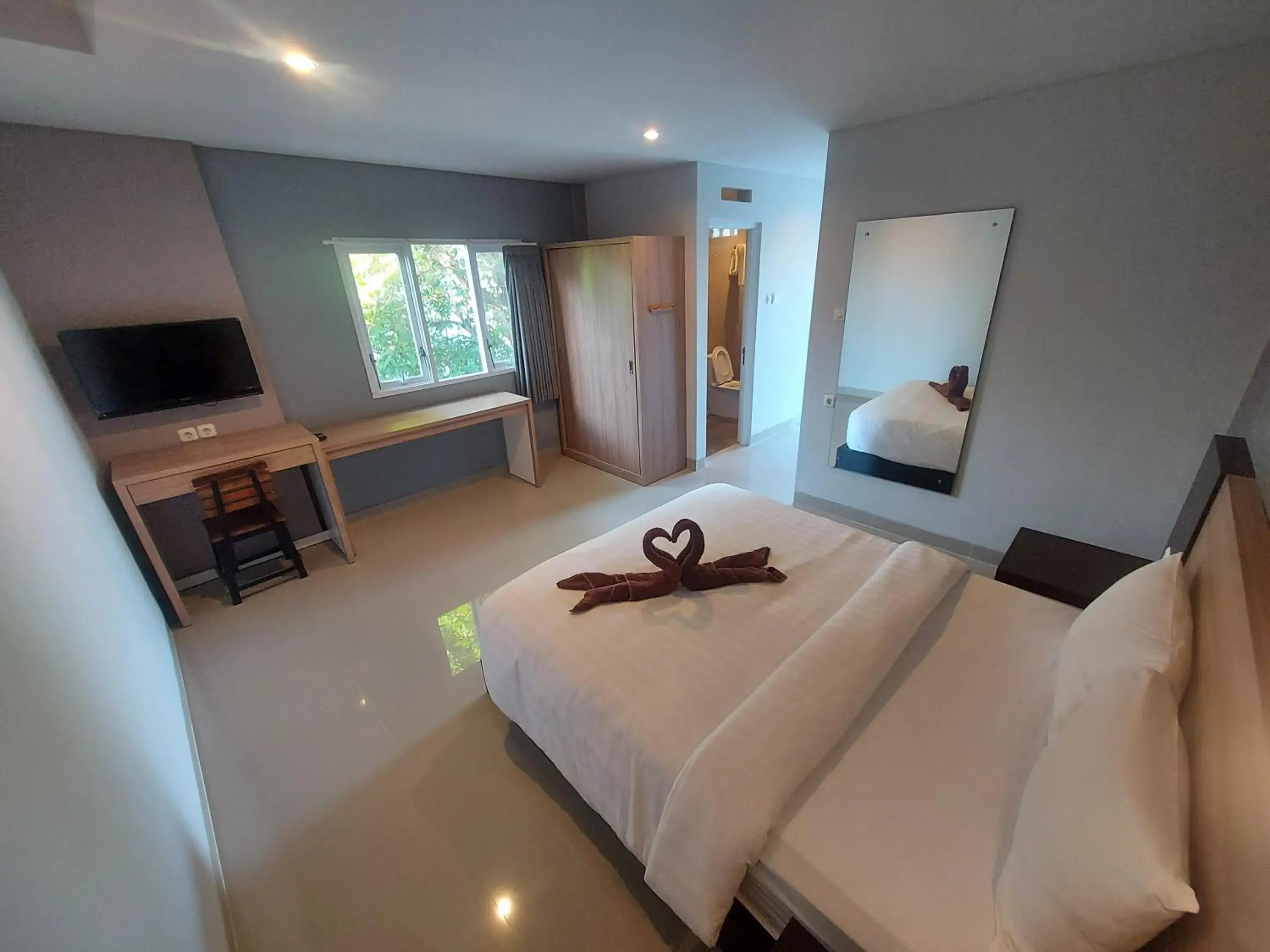 Standard Double Room in Lushy Hostel Canggu Standard Double Room in Lushy Hostel Canggu