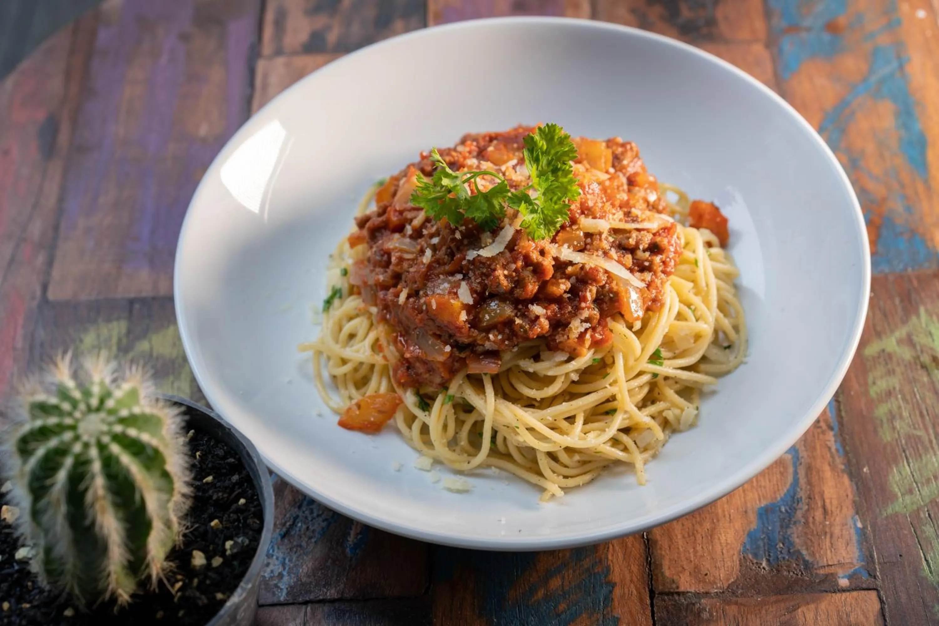 Restaurant/places to eat in Lushy Hostel Canggu