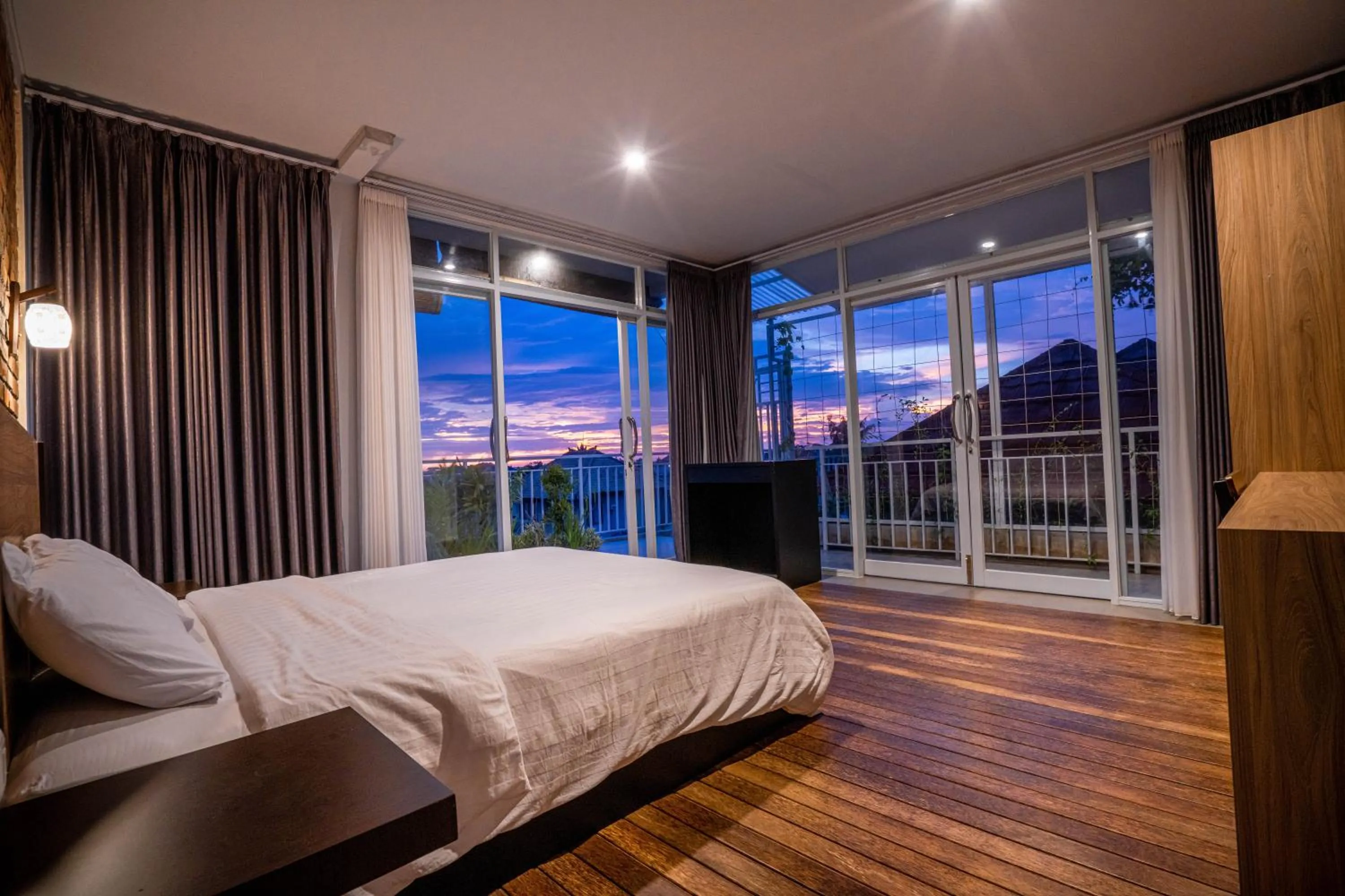 Photo of the whole room, Bed in Lushy Hostel Canggu