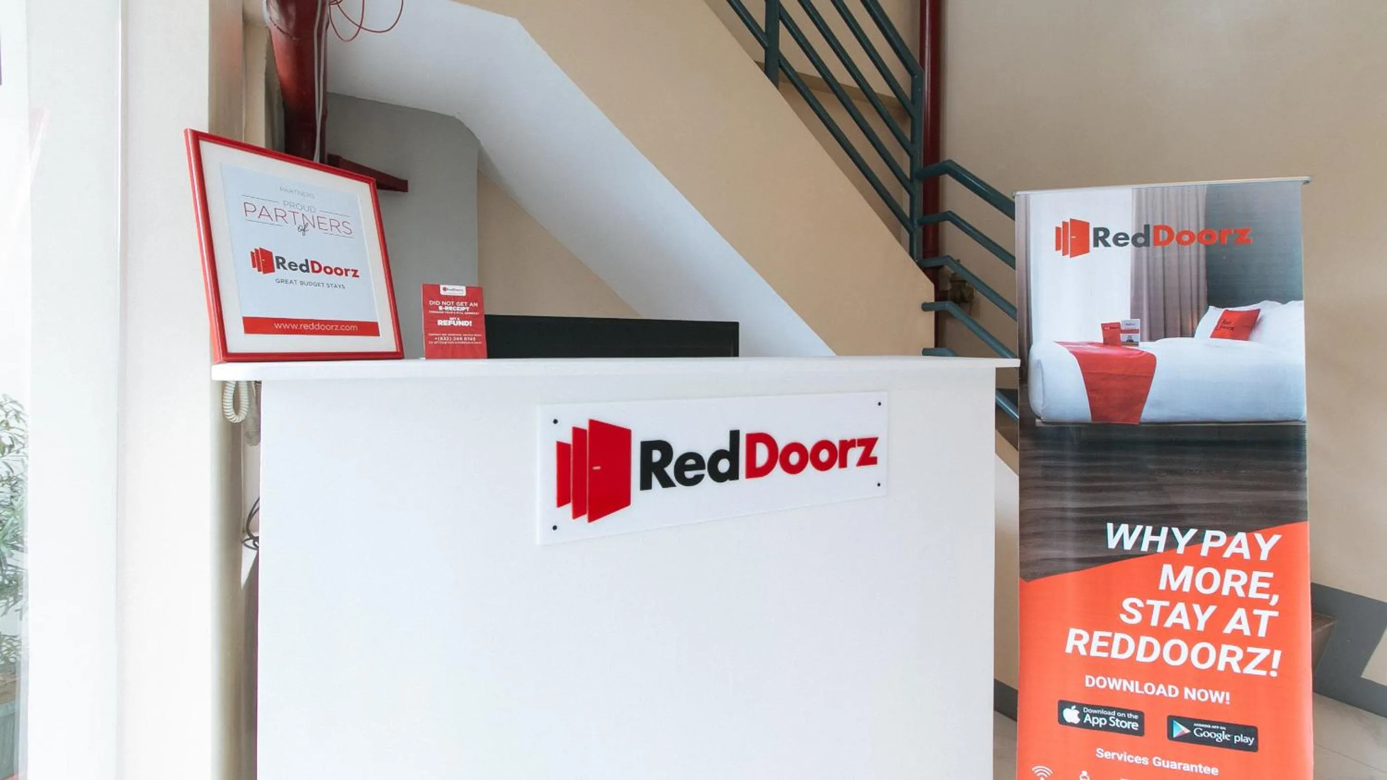 Lobby or reception in RedDoorz Plus @ Torre De Manuel Residences 1