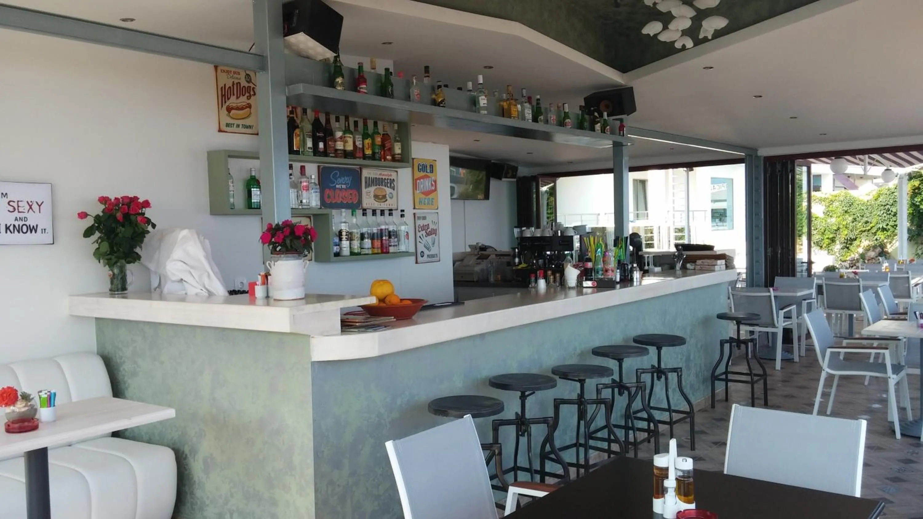 Lounge or bar in Princess Irini Sea Front ApartHotel
