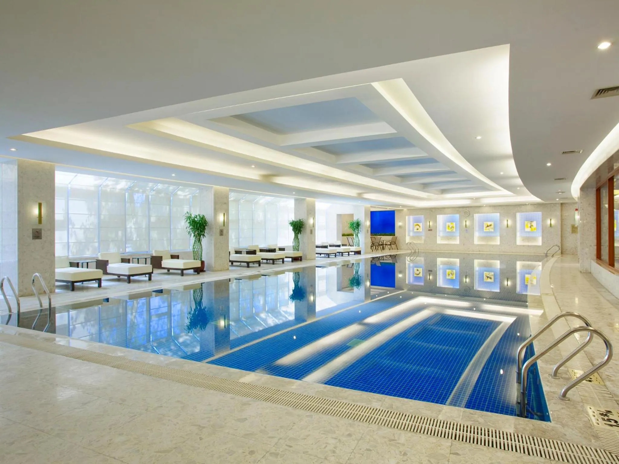 Swimming pool in V-Continent Beijing Parkview Wuzhou Hotel