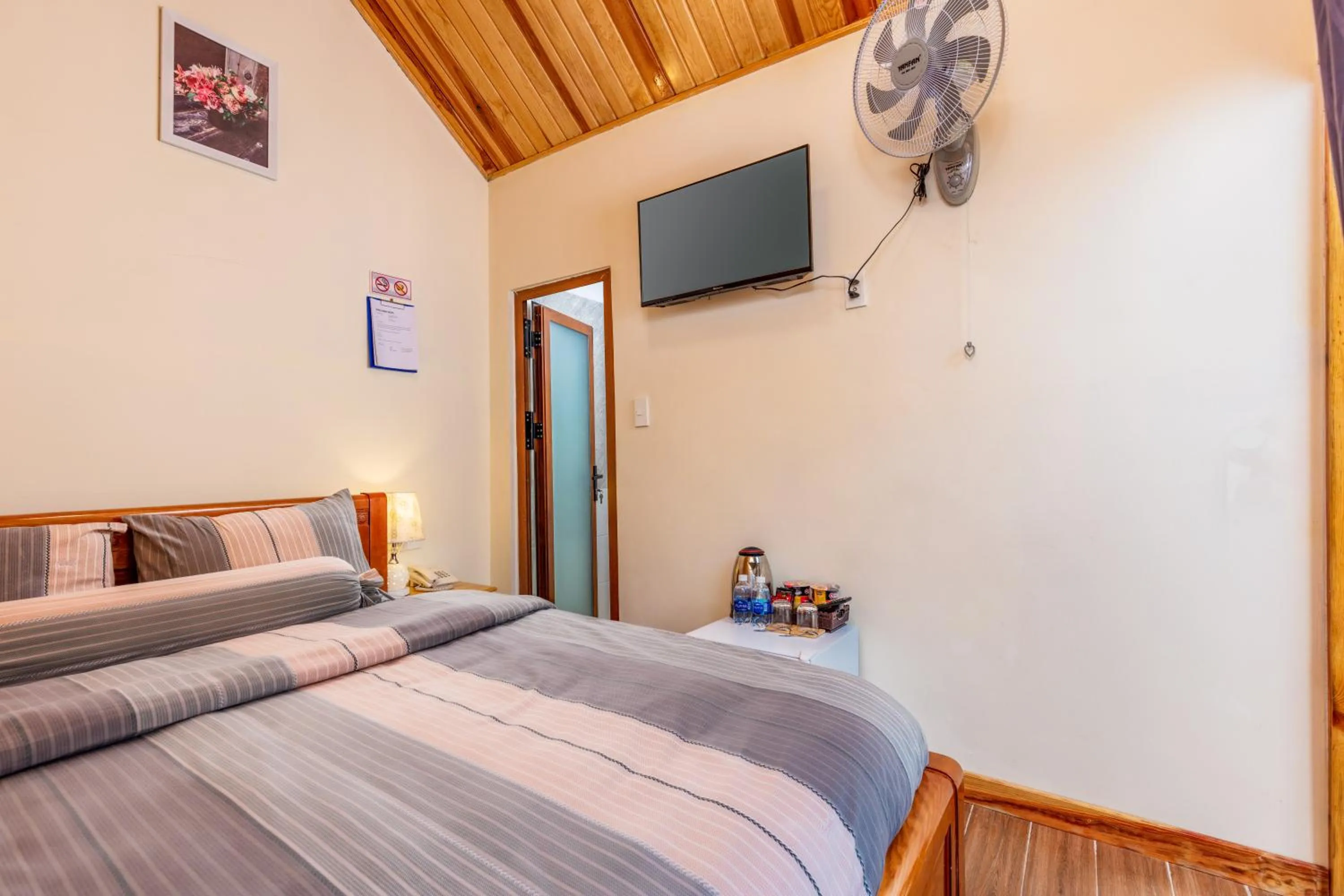 Bed in Đà Lạt Cam ly Hotel