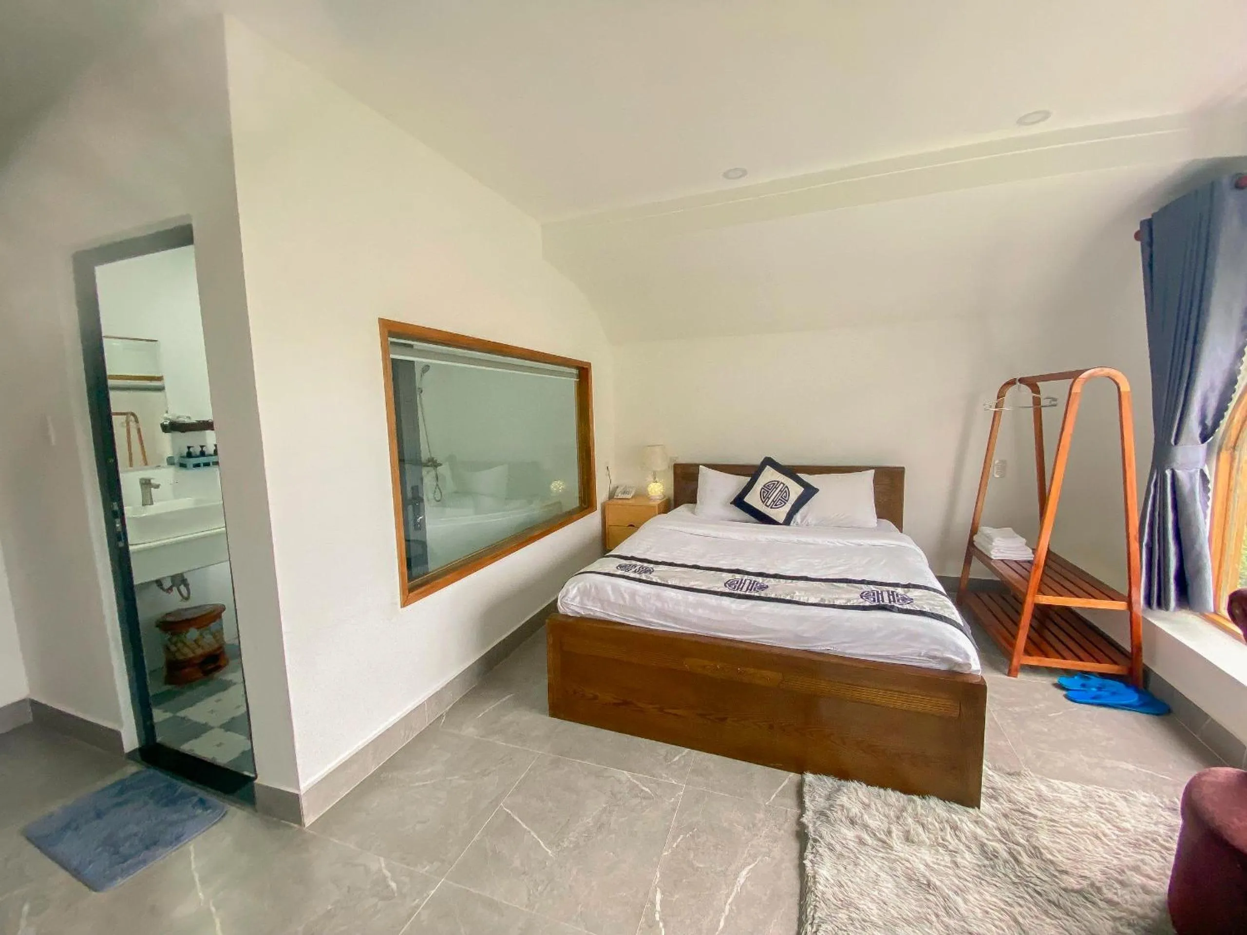 Photo of the whole room in Đà Lạt Cam ly Hotel