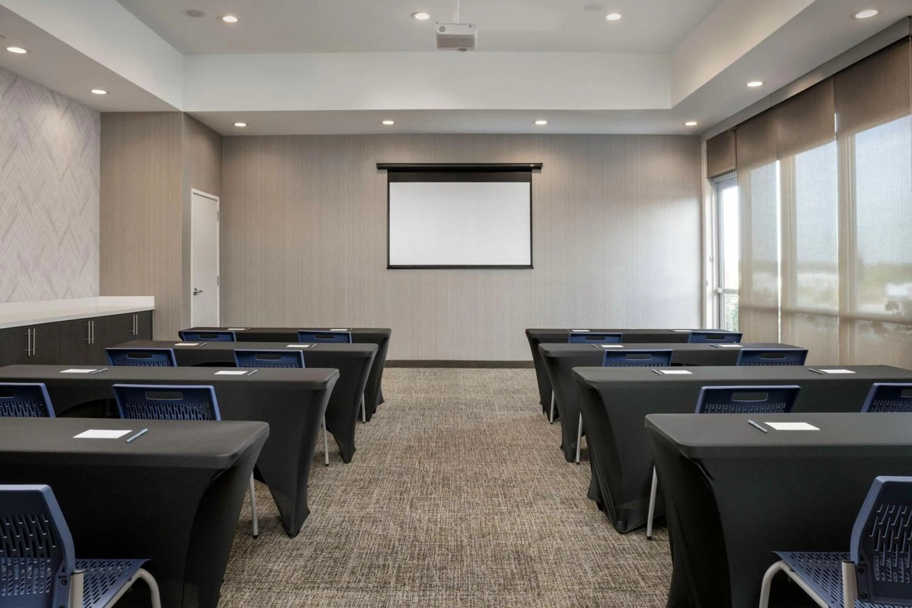 Meeting/conference room in SpringHill Suites by Marriott Birmingham Gardendale