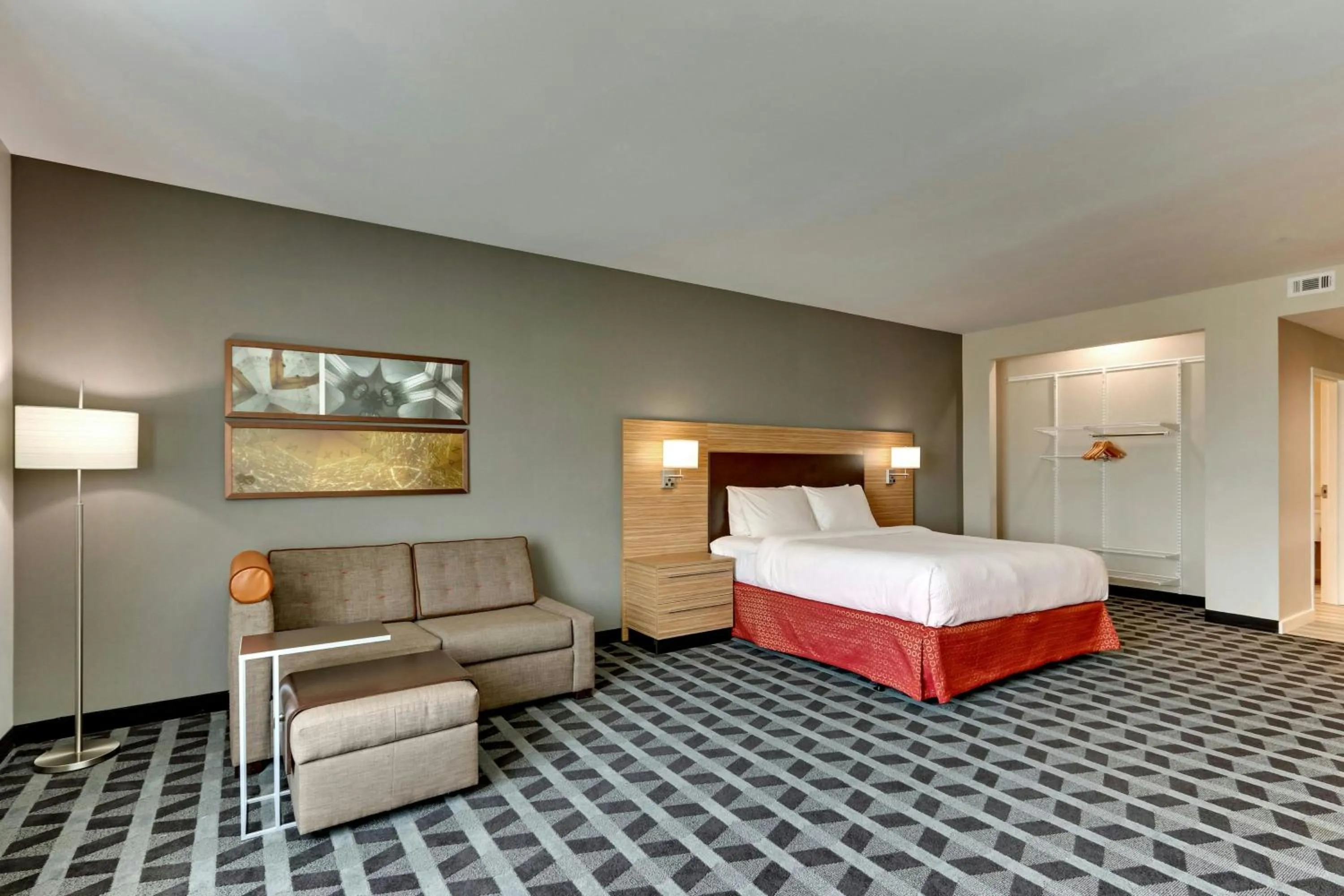 Photo of the whole room, Bed in TownePlace Suites by Marriott Houston Northwest Beltway 8
