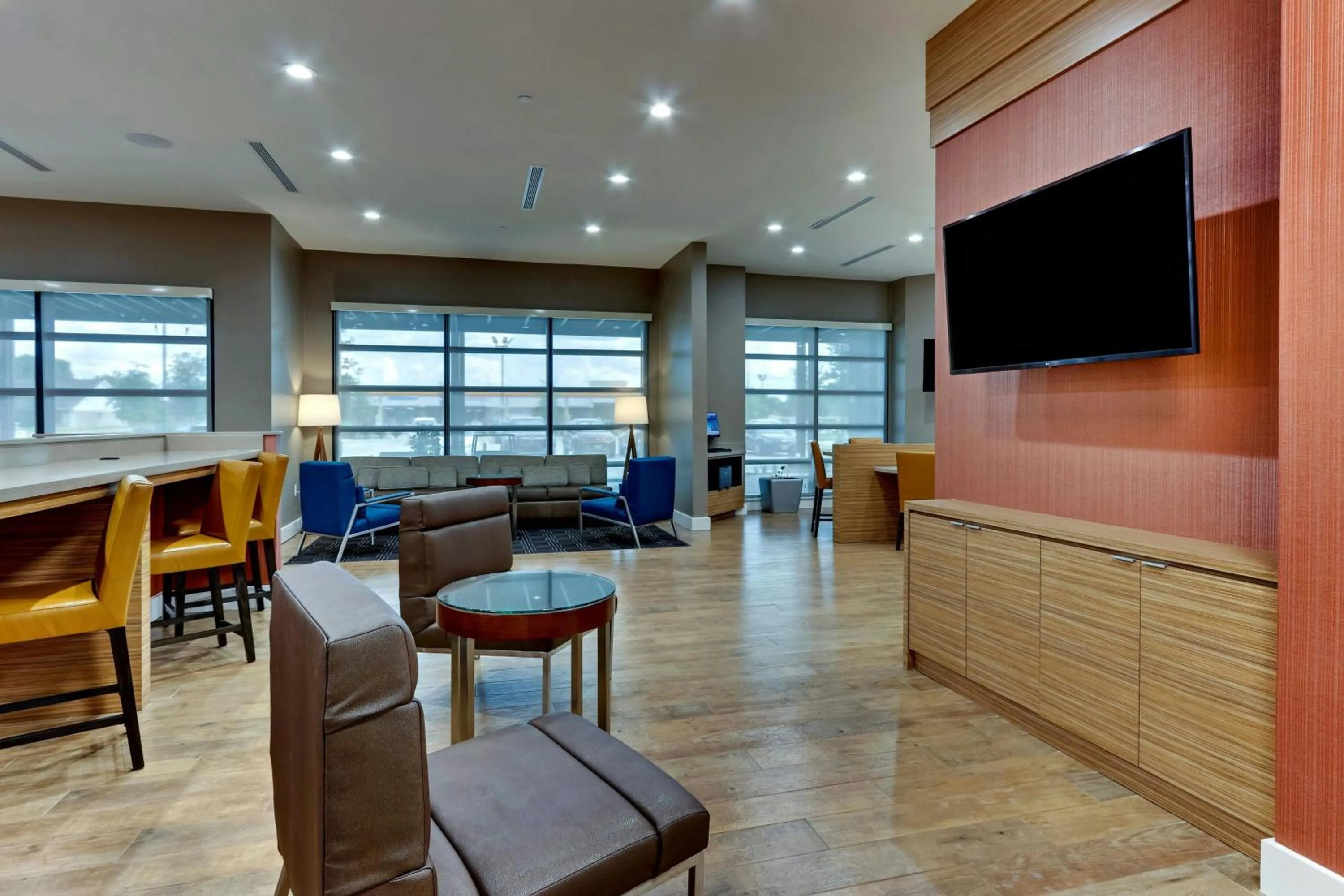 Lobby or reception in TownePlace Suites by Marriott Houston Northwest Beltway 8