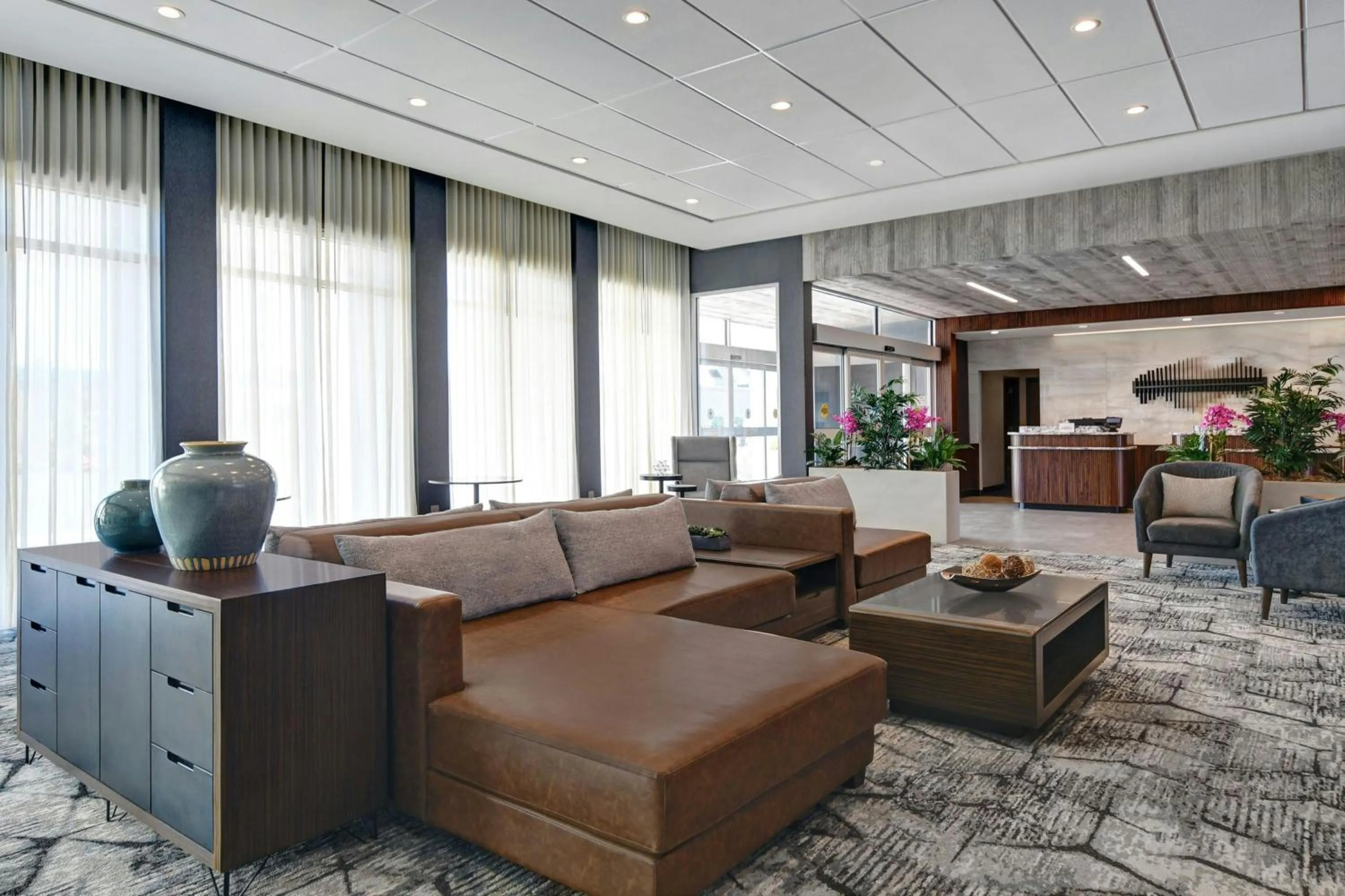 Lobby or reception in Courtyard by Marriott Hamilton