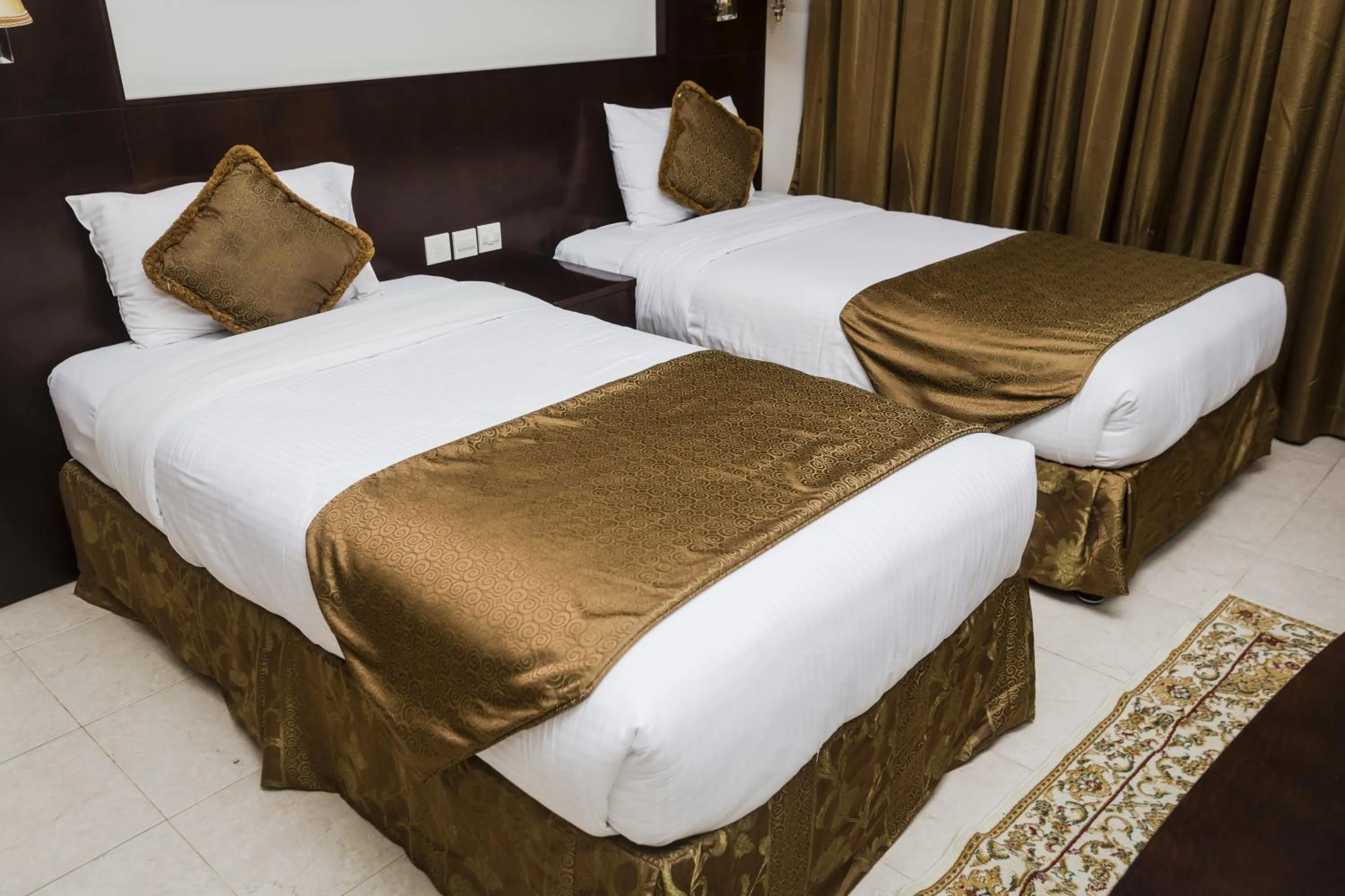 Bedroom, Bed in Arabian Dreams Hotel Apartments