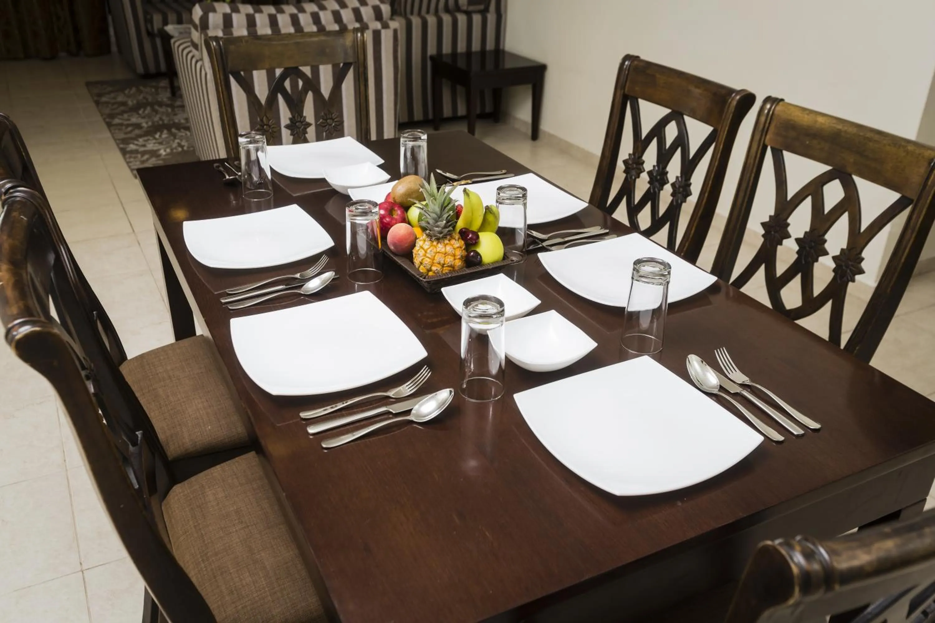 Food in Arabian Dreams Hotel Apartments