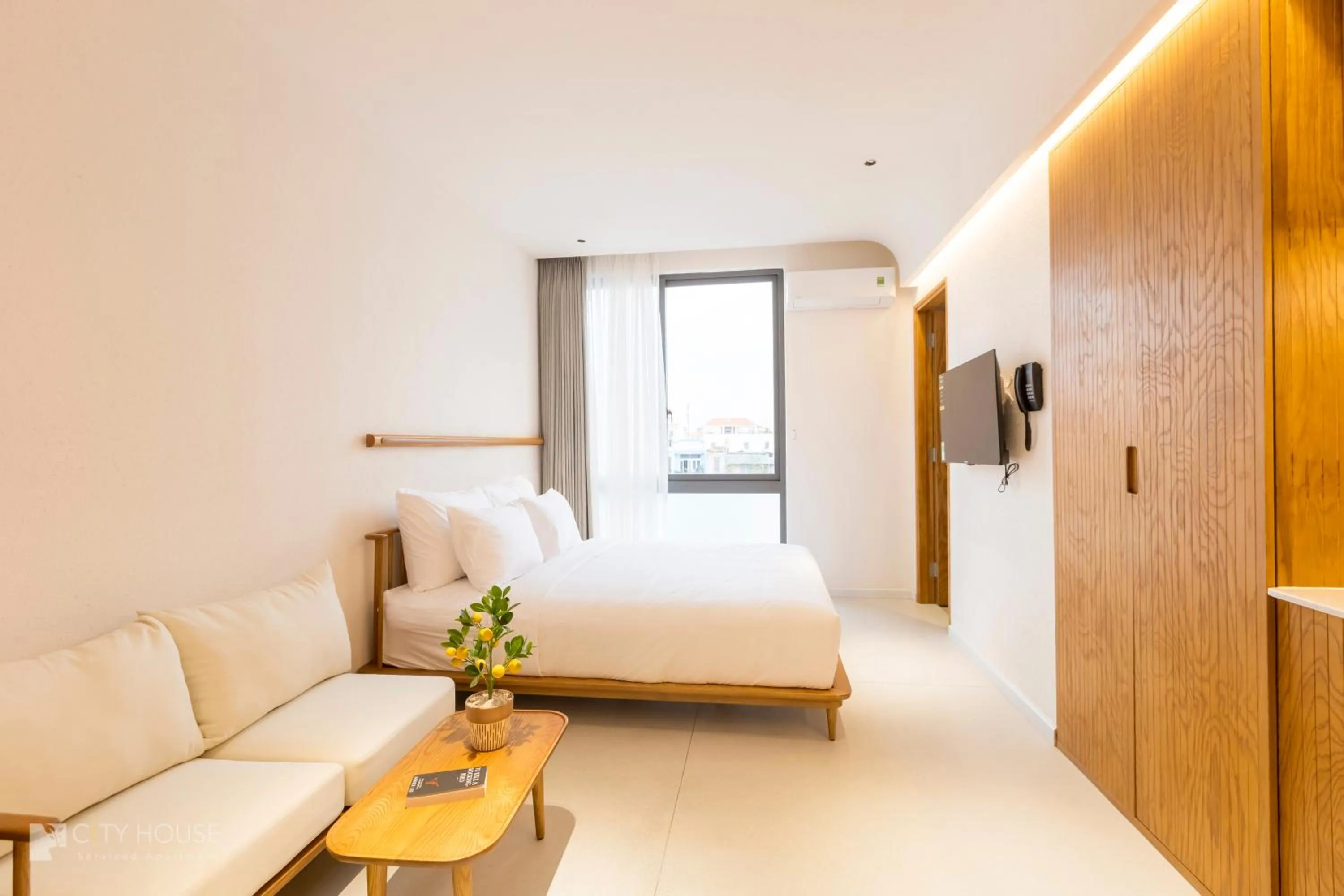 Living room, Bed in CityHouse - CityOasis