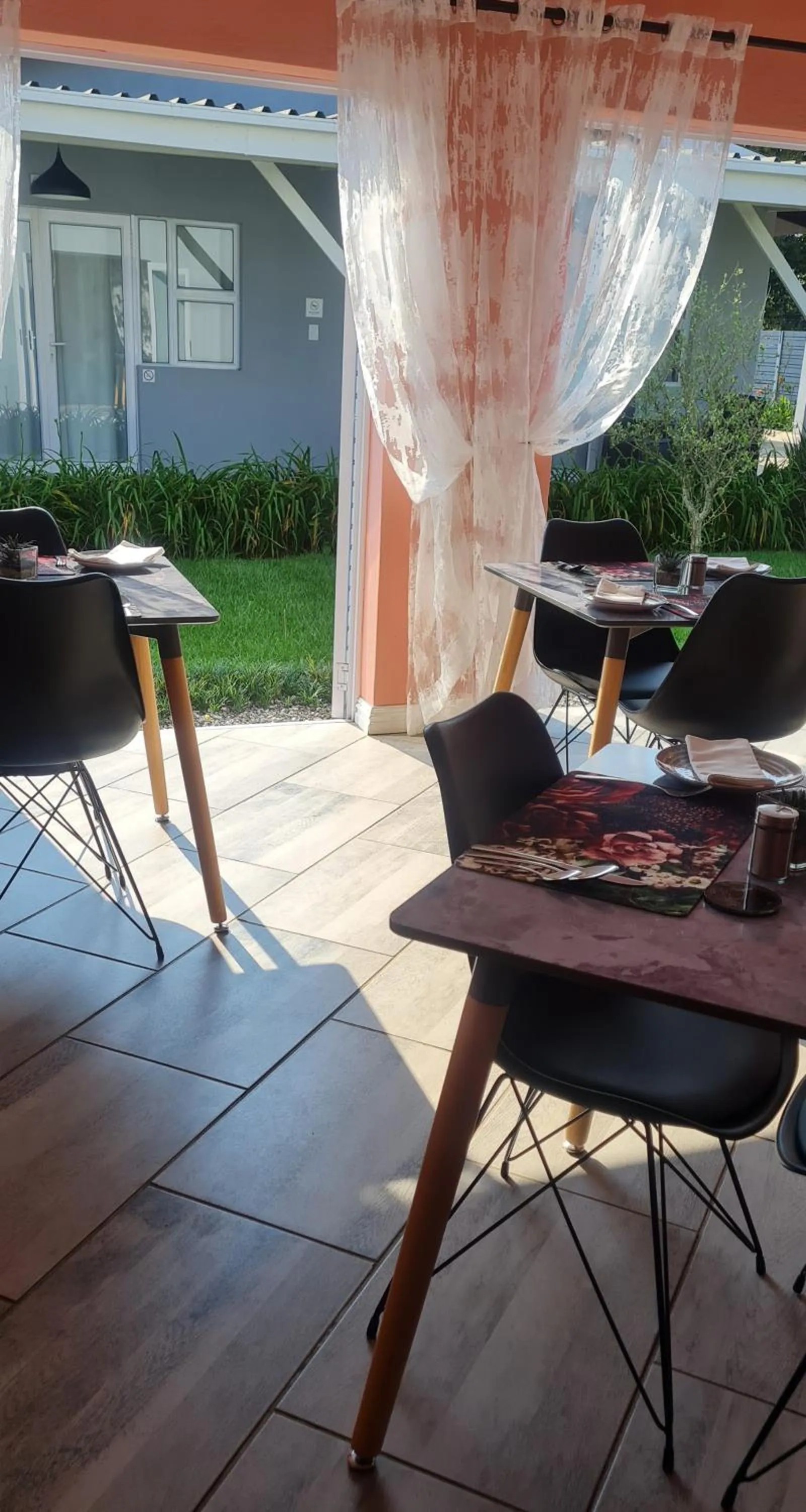 Day in Mosswood Bed & Breakfast