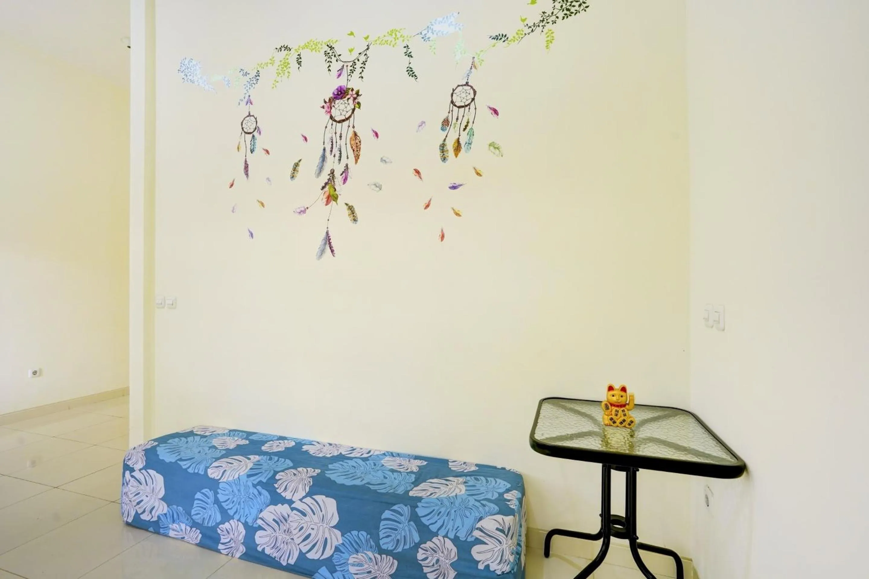 Lobby or reception, Bed in Capital O Inn App Tenggilis