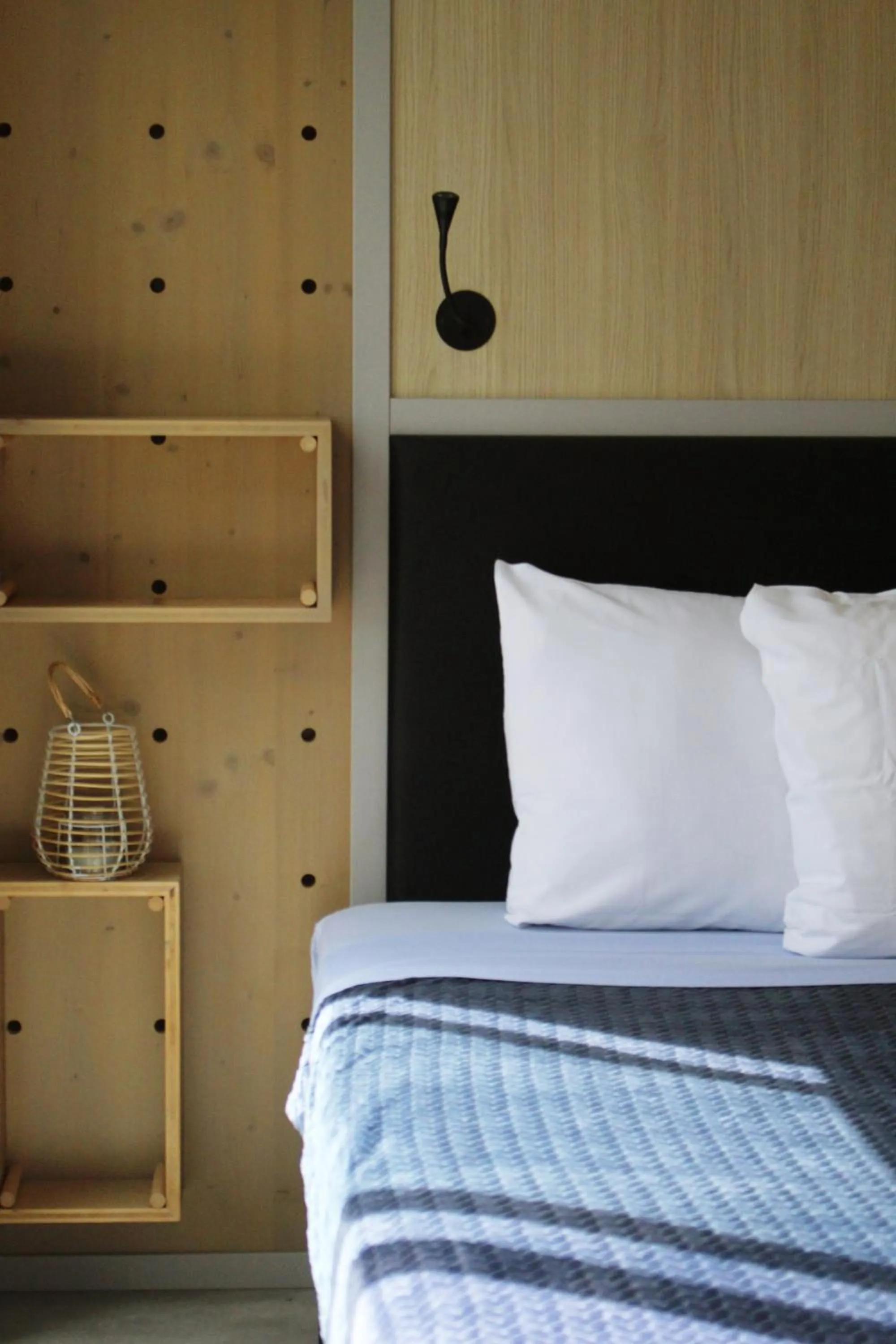 Photo of the whole room, Bed in Les Ilots de Gruissan